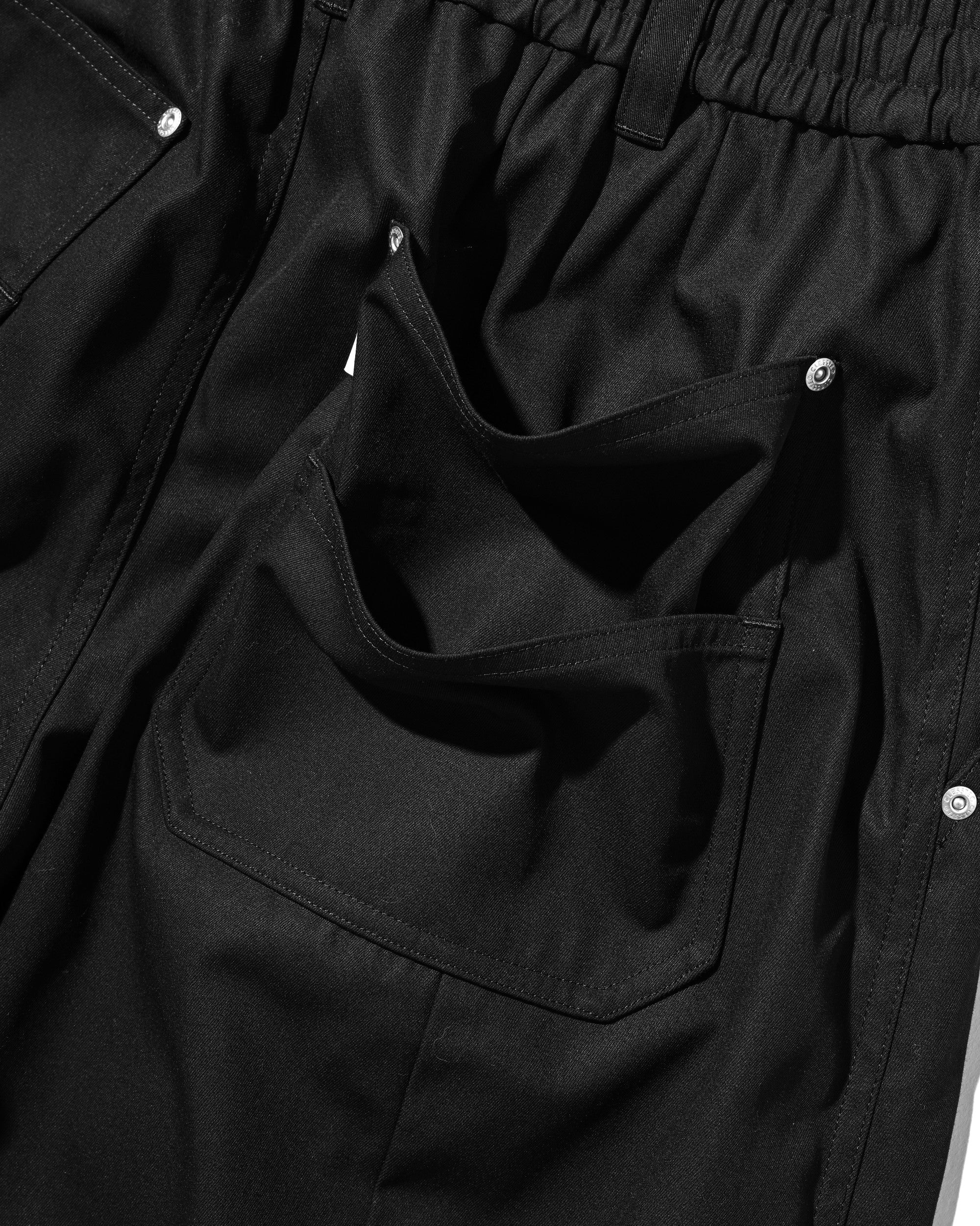 【7.11 SAT 20:00- IN STOCK】T/C GABARDINE CITY WIDE PANTS (BLACK)