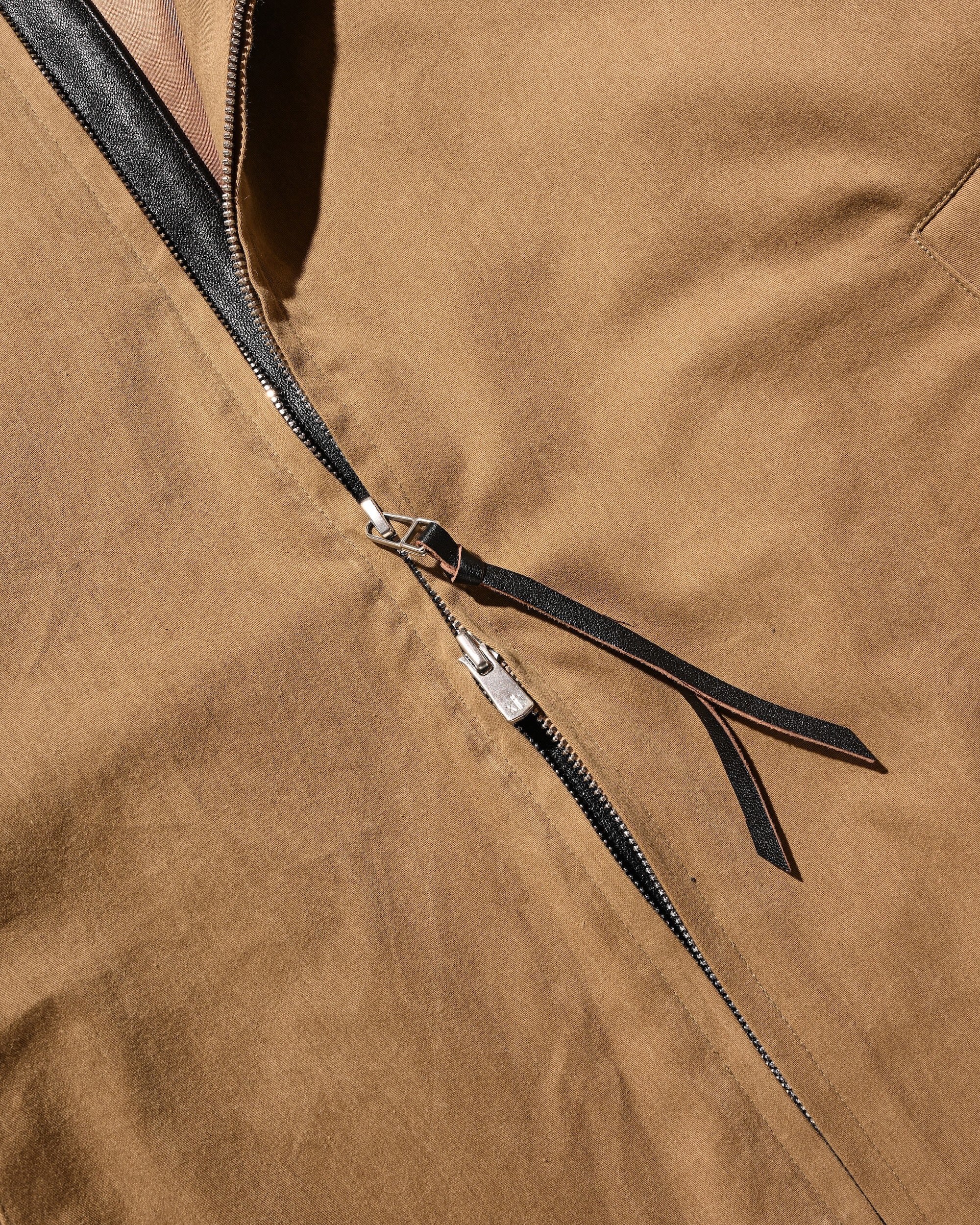 VINTAGE EFFECT PADDED CITY UTILITY JACKET (BEIGE)