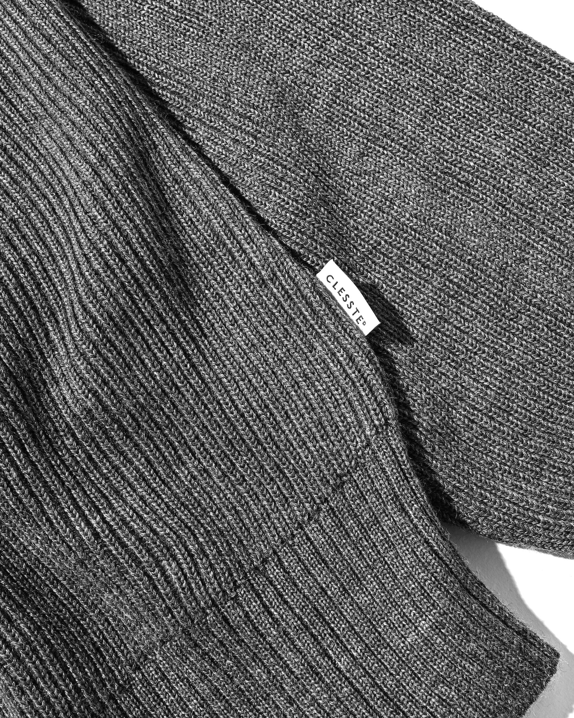 【1.7 WED 20:00- IN STOCK】FINE WOOL V-NECK KNIT PULLOVER (GRAY)