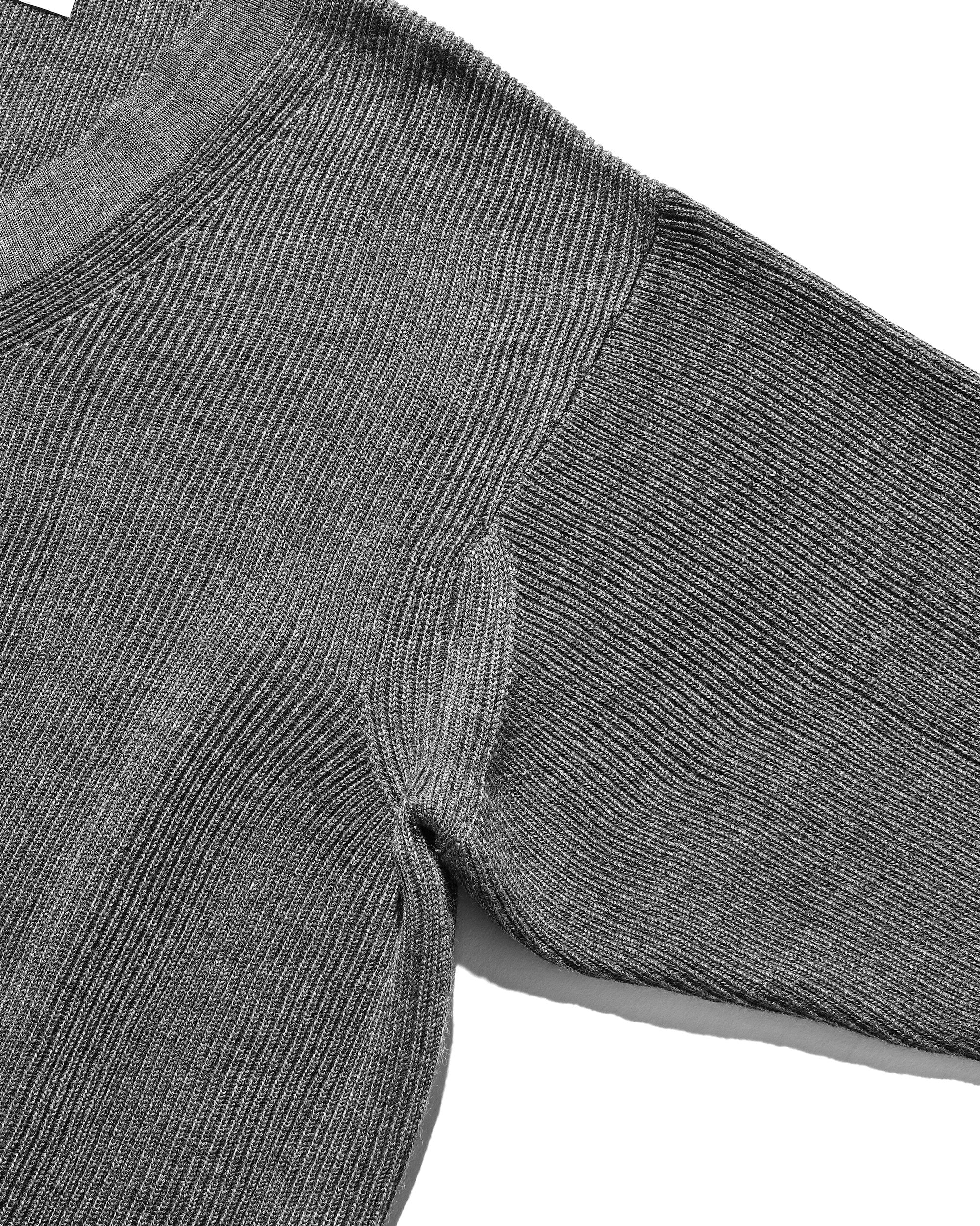【1.7 WED 20:00- IN STOCK】FINE WOOL V-NECK KNIT PULLOVER (GRAY)