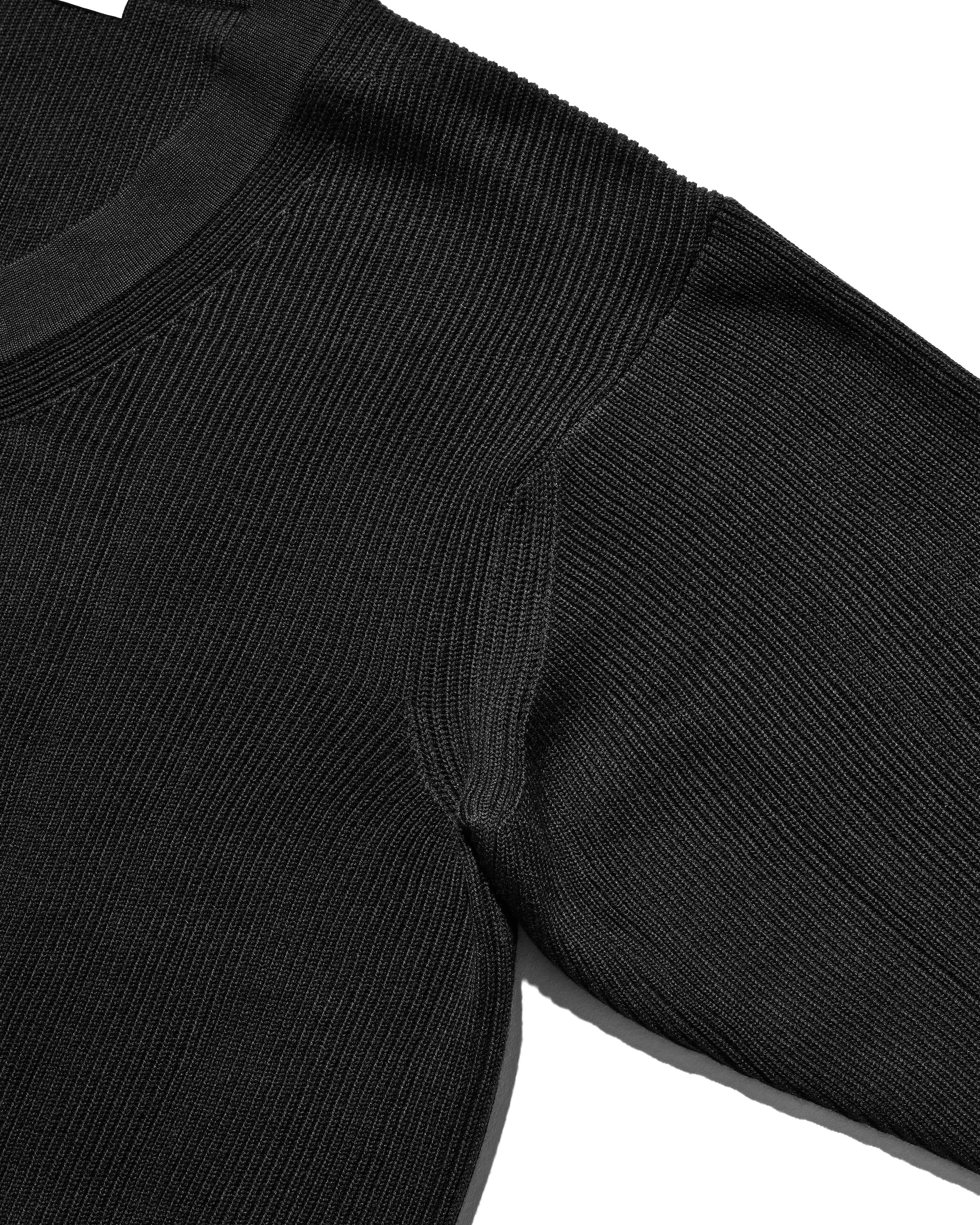 【1.7 WED 20:00- IN STOCK】FINE WOOL V-NECK KNIT PULLOVER (BLACK)