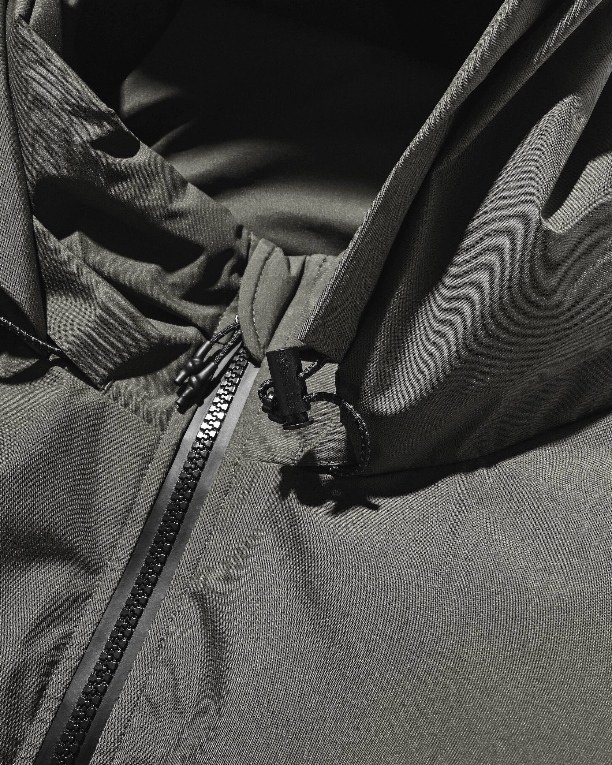 +phenix WINDSTOPPER® by GORE-TEX LABS CITY HAPPY JACKET (ASPHALT GRAY)