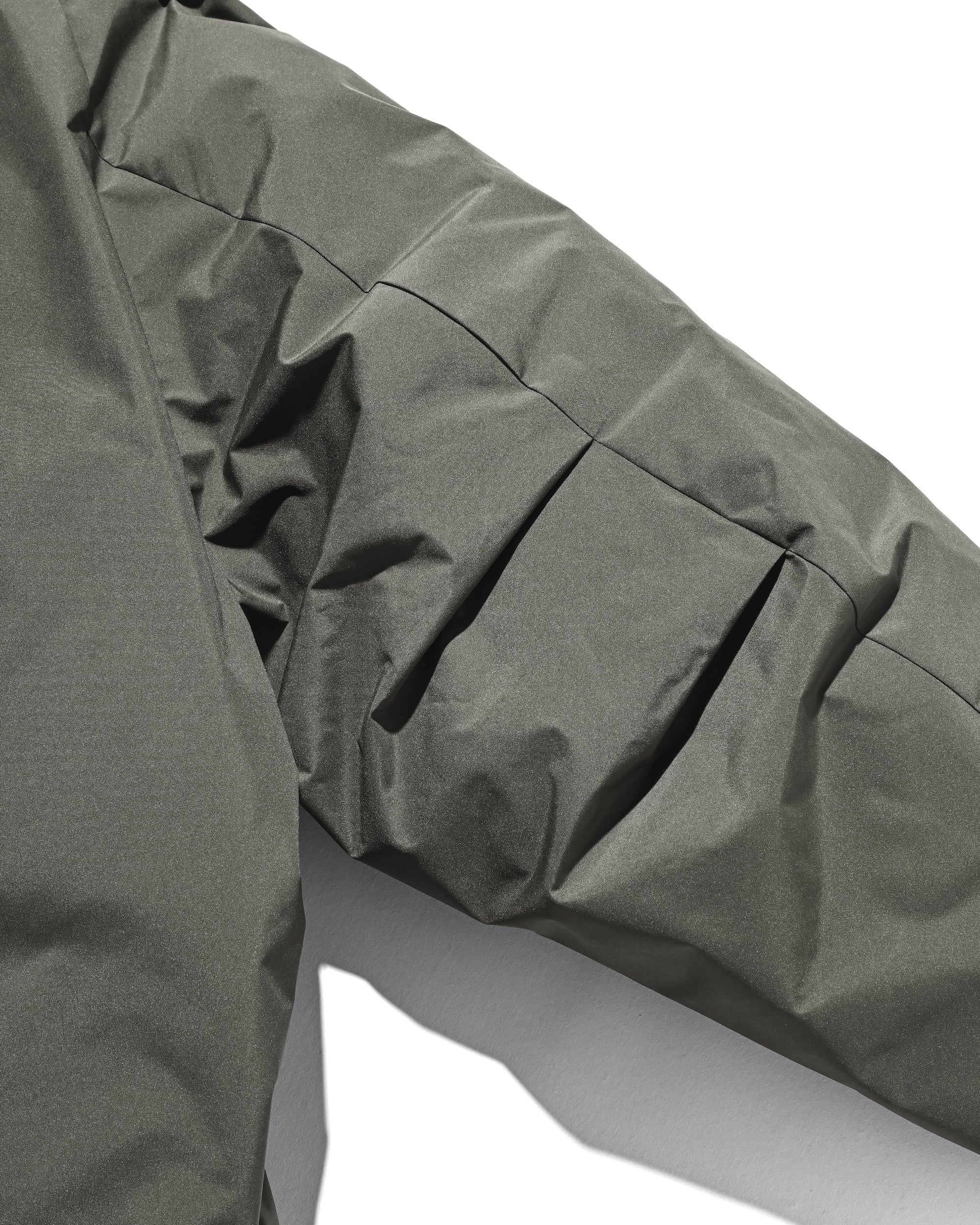 +phenix WINDSTOPPER® by GORE-TEX LABS CITY HAPPY JACKET (ASPHALT GRAY)