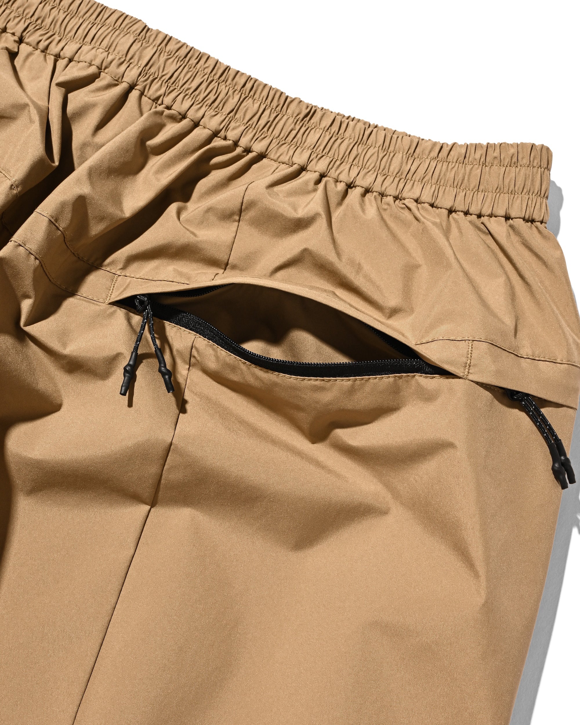 【8.8 SAT 20:00- IN STOCK】+phenix WINDSTOPPER® by GORE-TEX LABS CITY UNIFORM VENTILATION PANTS (CAMEL BEIGE)
