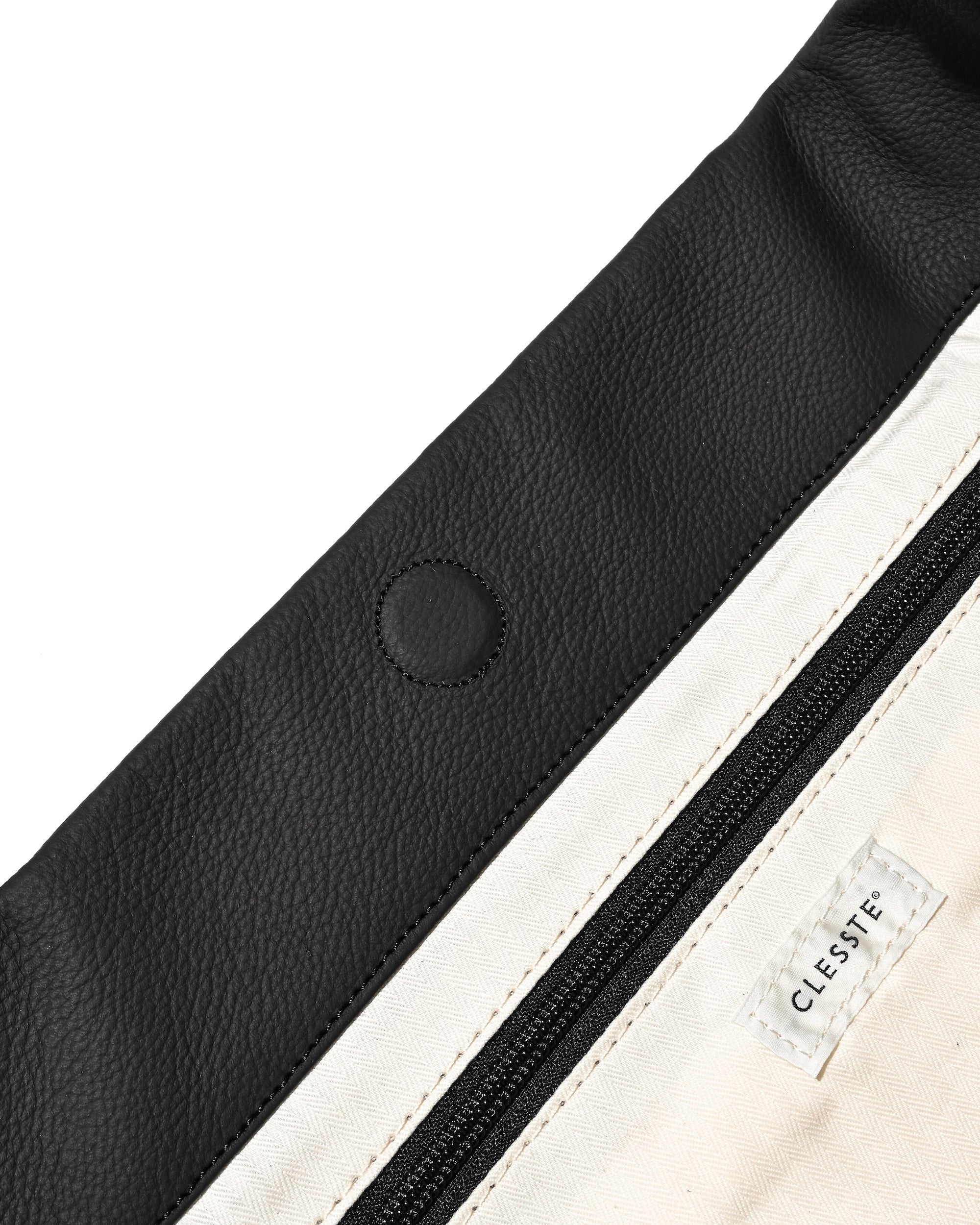 【8.8 SAT 20:00- IN STOCK】GRAIN LEATHER EDITOR’S BAG (BLACK)