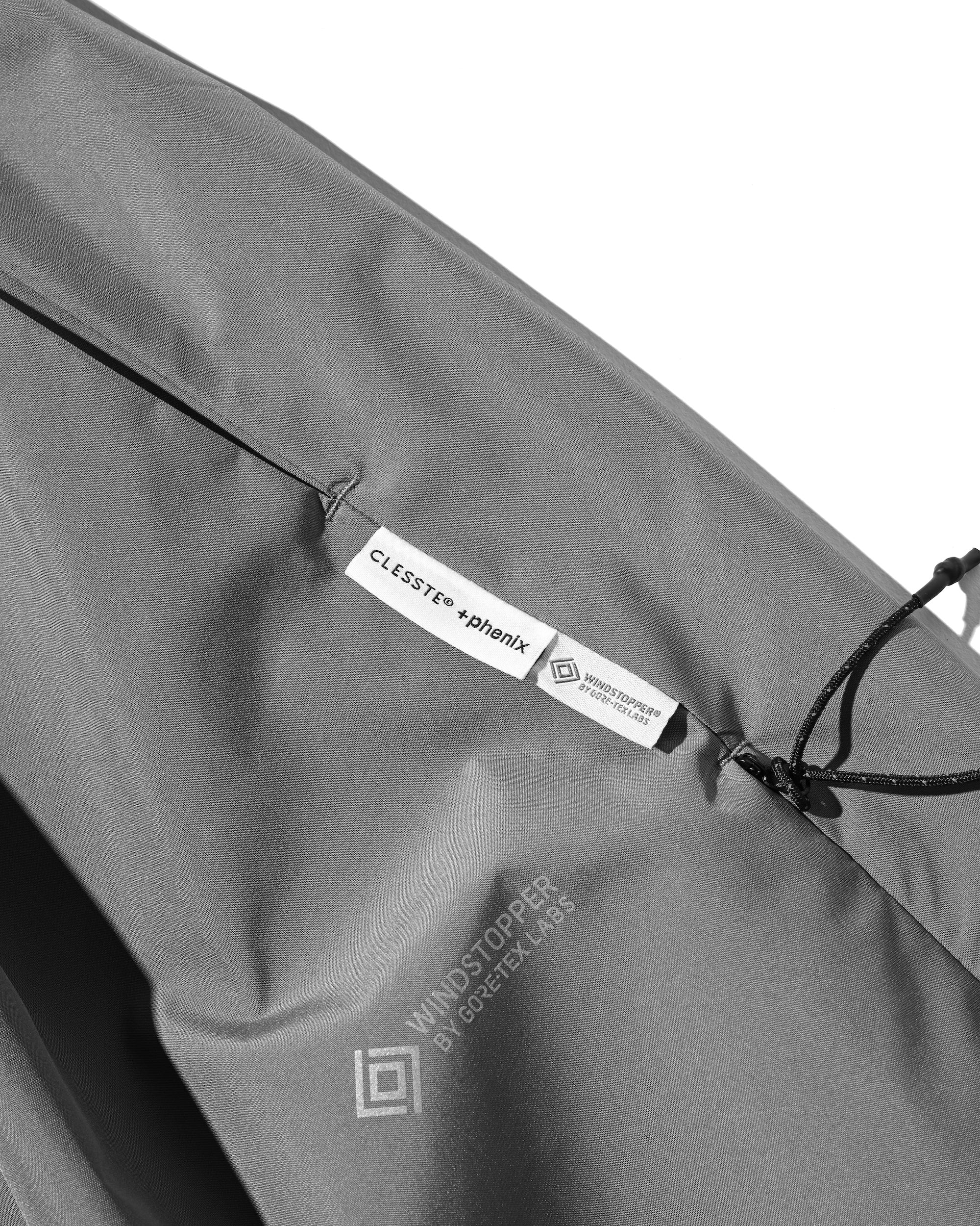 【1.31 SAT 20:00- IN STOCK】+phenix WINDSTOPPER® by GORE-TEX LABS CITY BARREL LEG PANTS (CHARCOAL GRAY)