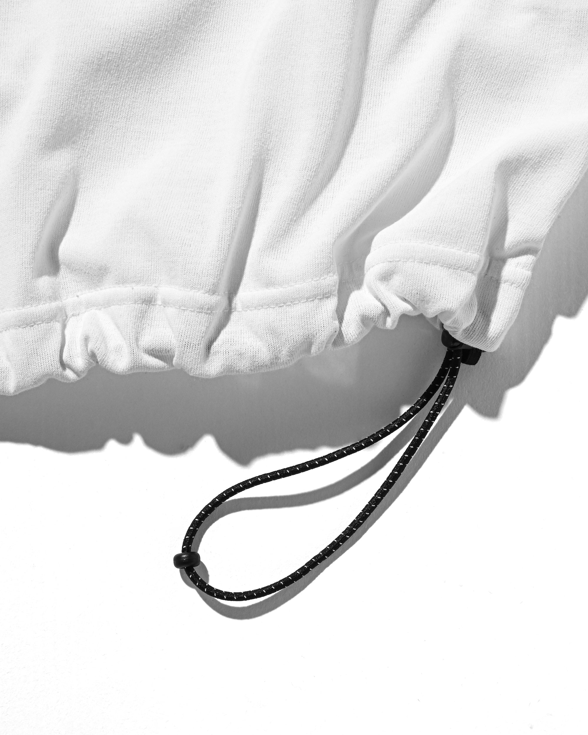 3D POCKET MASSIVE T-SHIRT WITH DRAWSTRINGS (WHITE)