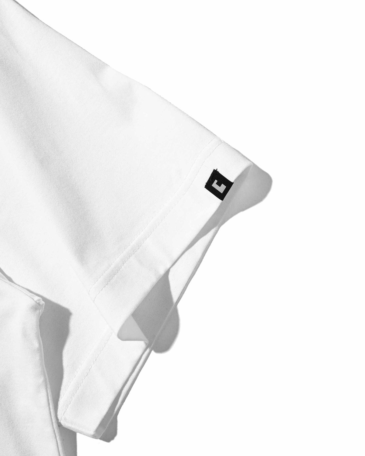 【10.4 SUN 20:00- IN STOCK】【LIMITED】 “YES G♡♡D MARKET" S/S T-SHIRT WITH DRAWSTRINGS (WHITE)