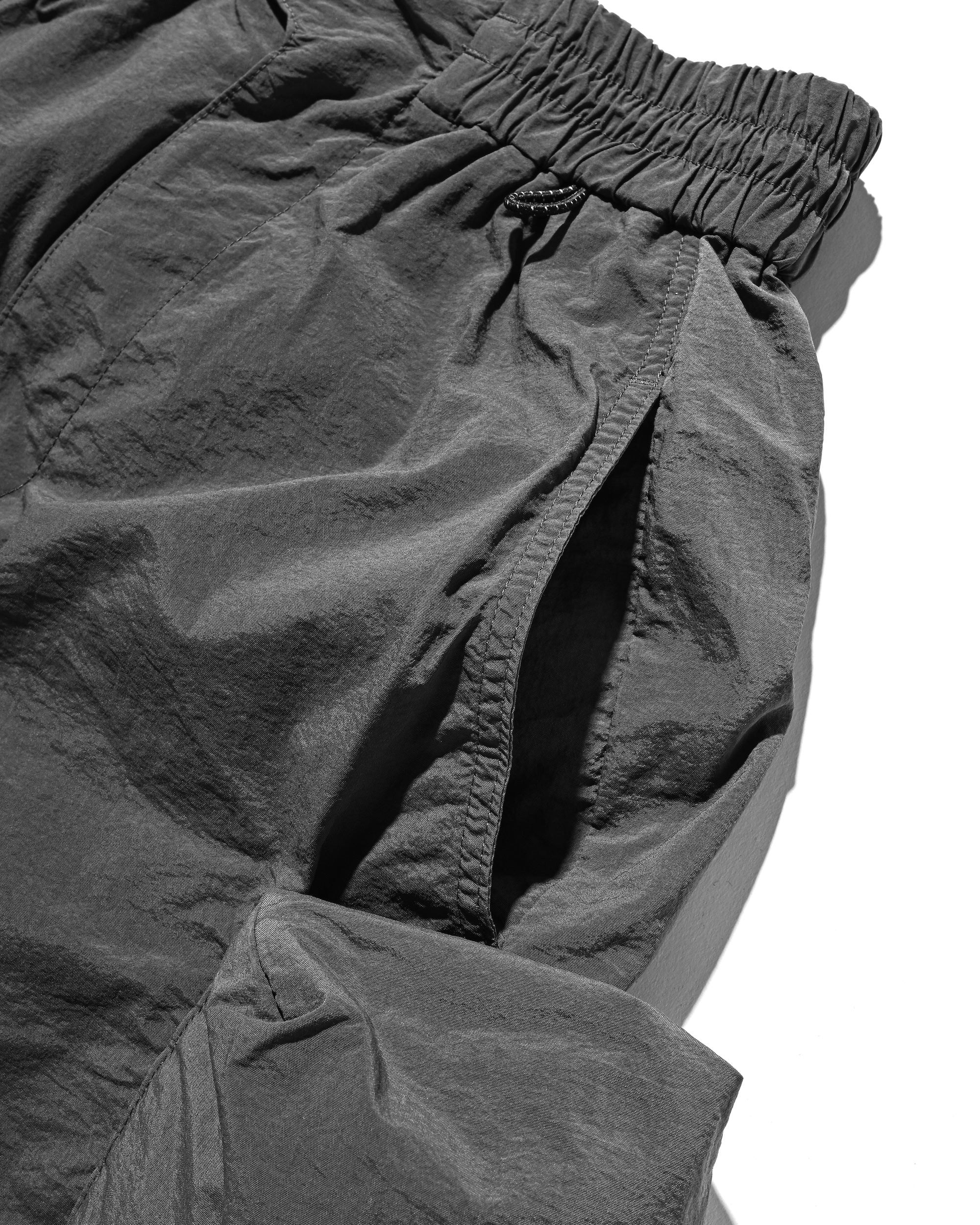 【6.25 WED 20:00- IN STOCK】VINTAGE WASHED CITY MILITARY HALF PANTS 002 (FADE BLACK)