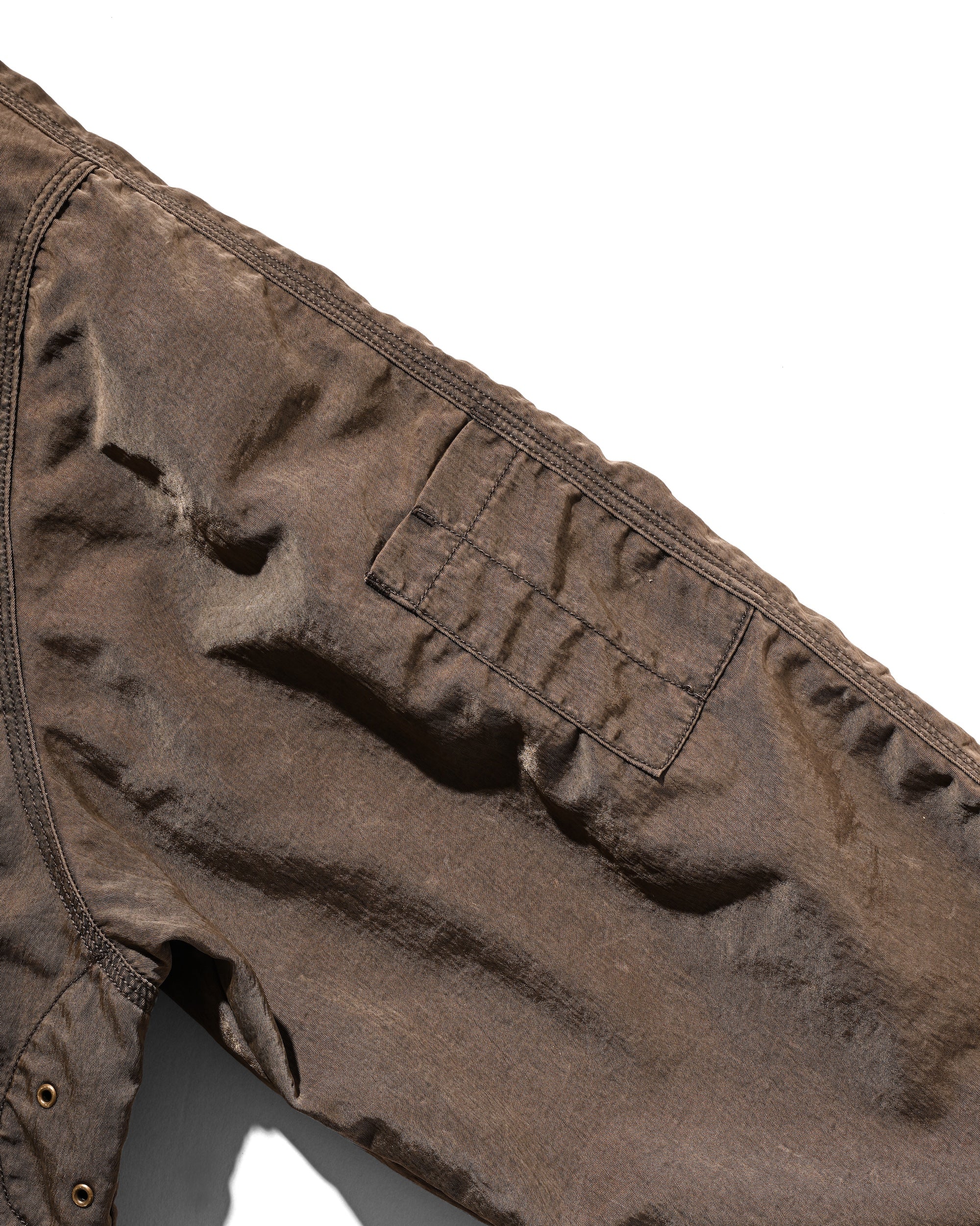 【2.7 SAT 20:00- IN STOCK】FADED FINISH NYLON CITY ACTIVE JACKET (FADE BROWN)