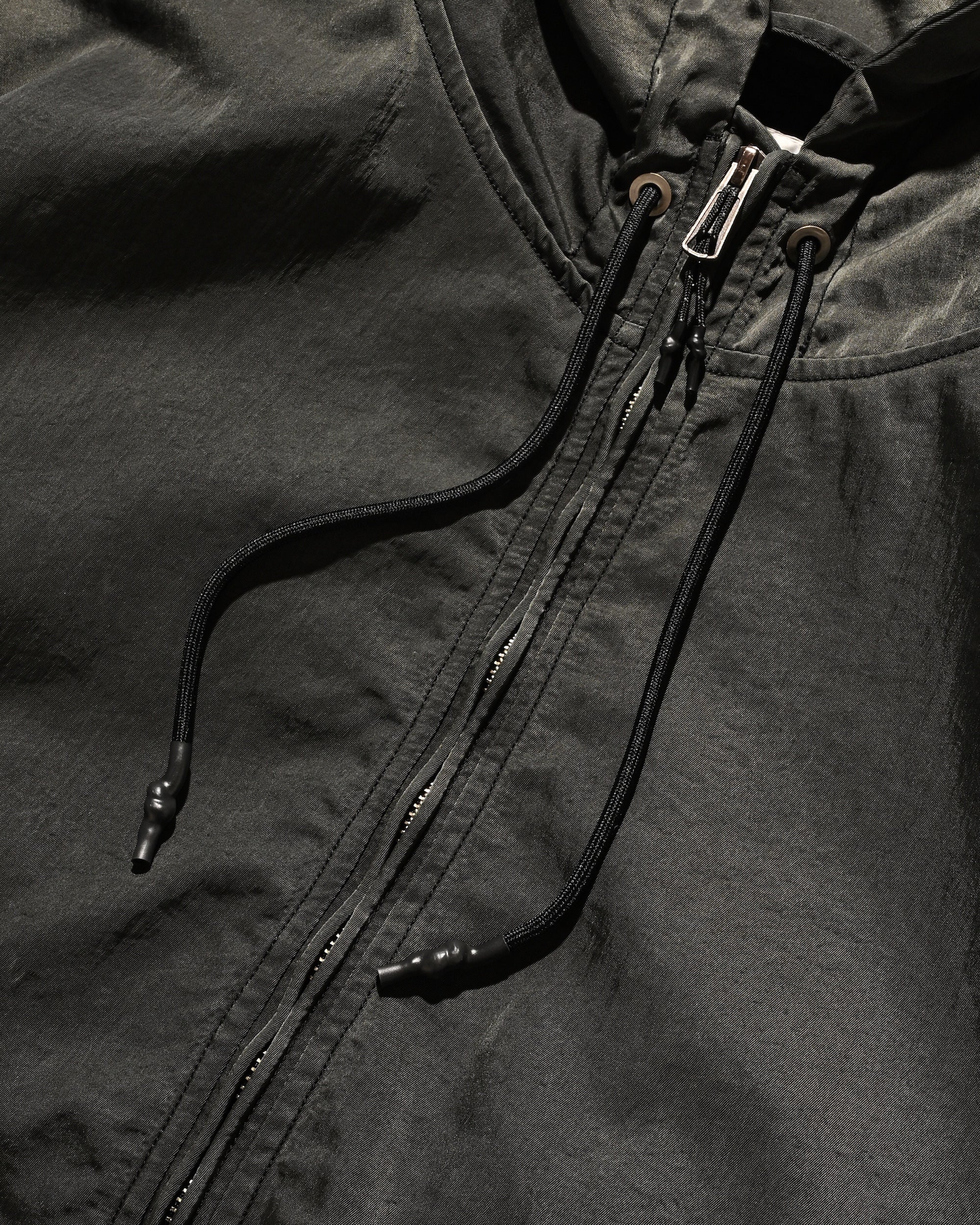 【2.7 SAT 20:00- IN STOCK】FADED FINISH NYLON CITY ACTIVE JACKET (FADE BLACK)