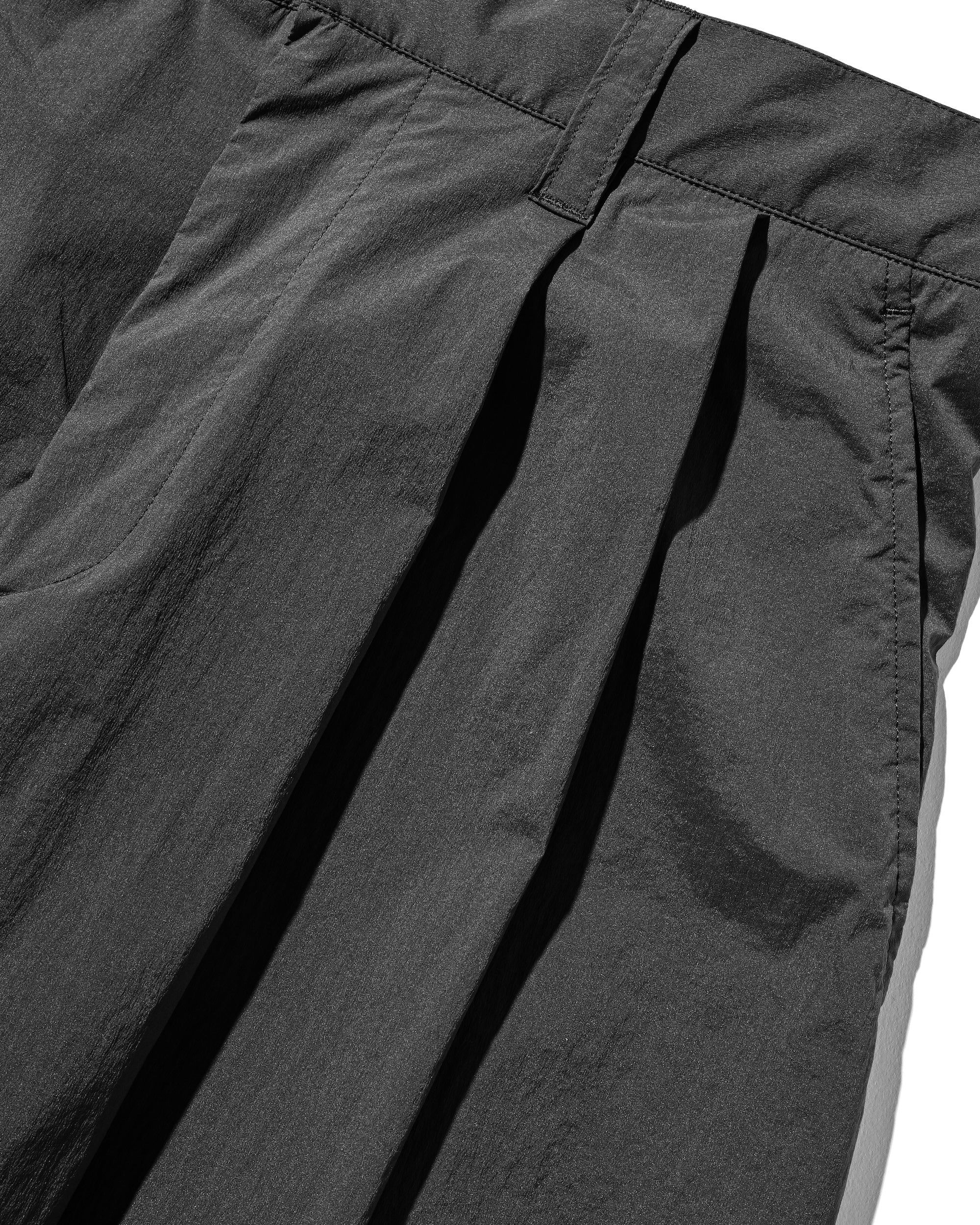 CRISPY NYLON CITY UNIFORM WIDE TAPERED PANTS (CHARCOAL)