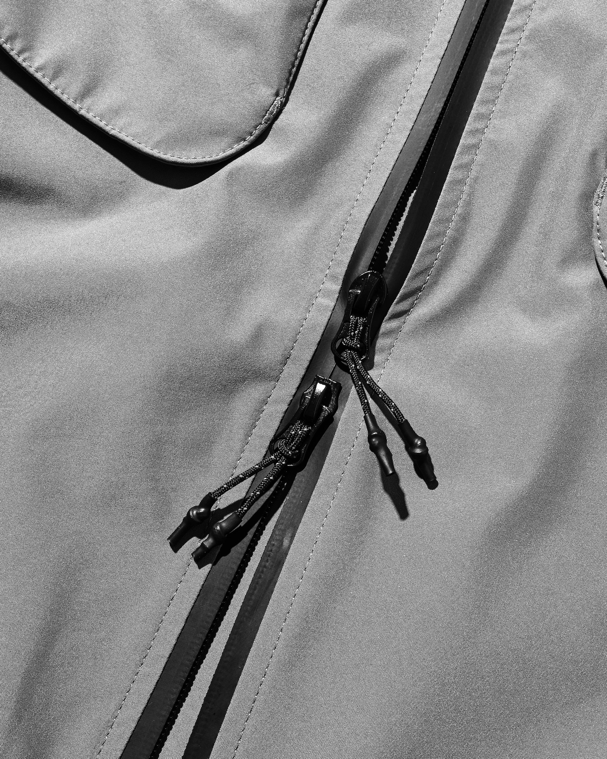 【3.4 WED 20:00- IN STOCK】+phenix WINDSTOPPER® by GORE-TEX LABS CITY HYDRO SHED JACKET (CHARCOAL GRAY)