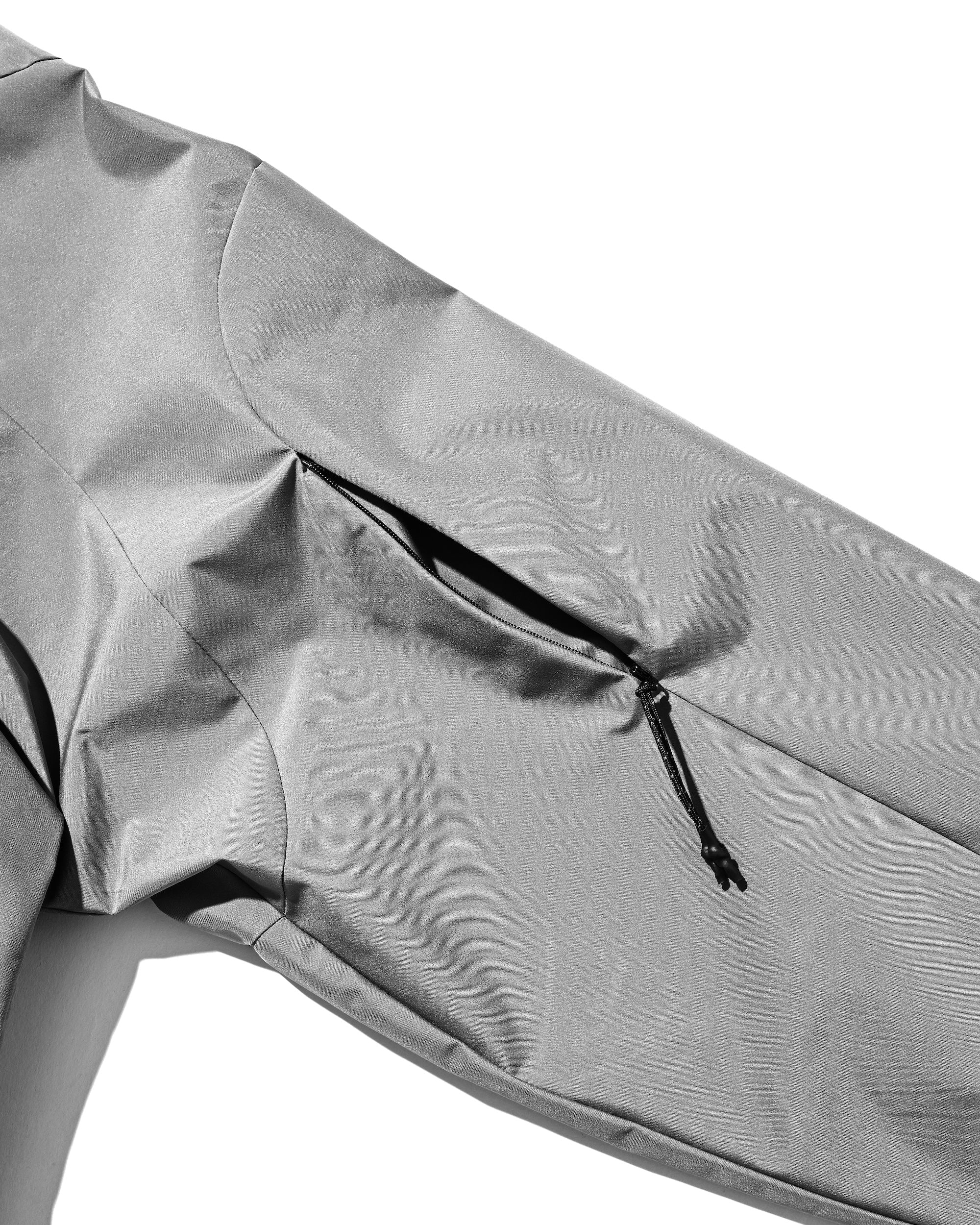 【2.25 WED 20:00- IN STOCK】+phenix WINDSTOPPER® by GORE-TEX LABS CITY SIDEWINDER JACKET (CHARCOAL GRAY)