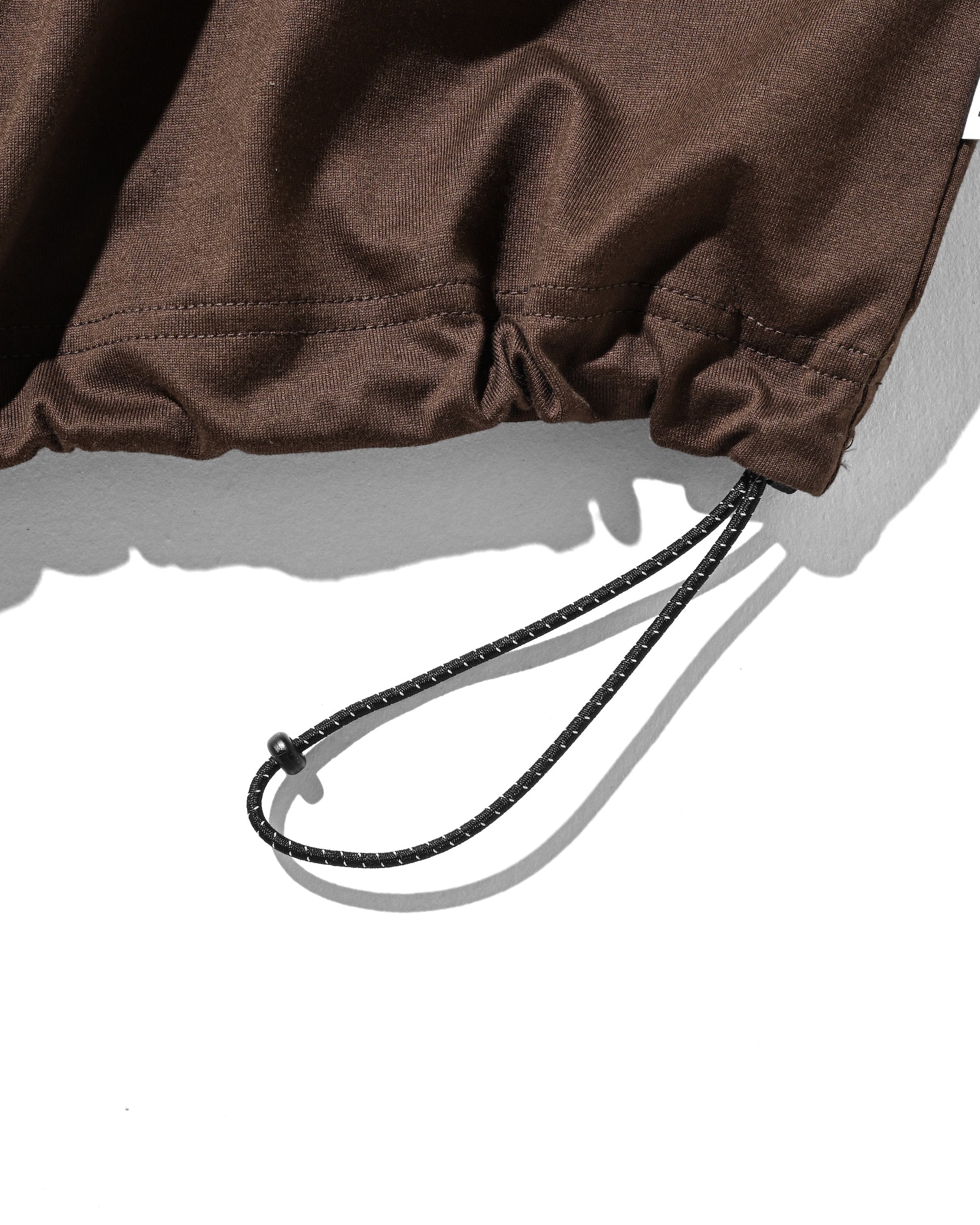 STAFF T-SHIRT WITH DRAWSTRINGS (BROWN)