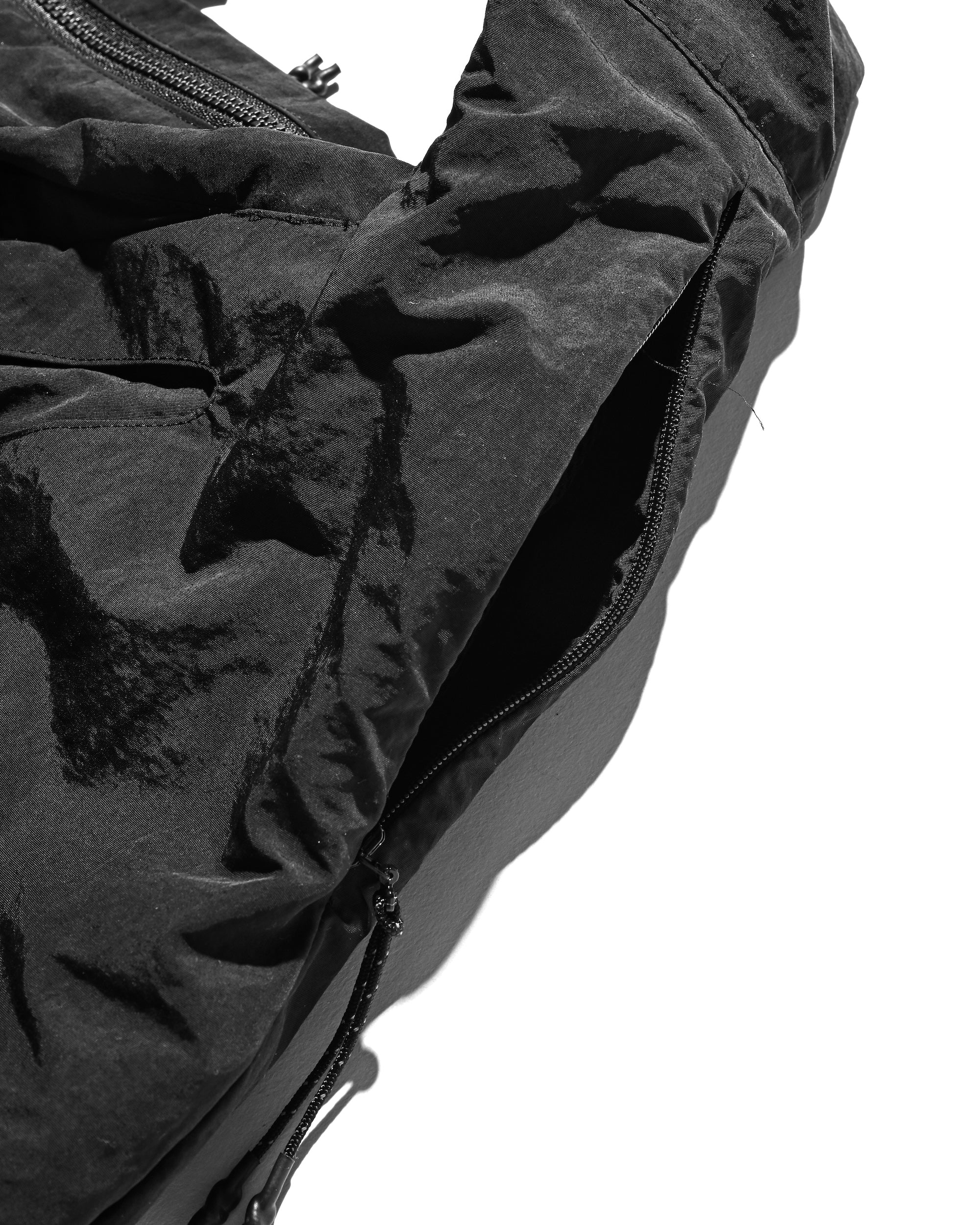 ACTIVE CITY FUTURE BAG LARGE (BLACK)