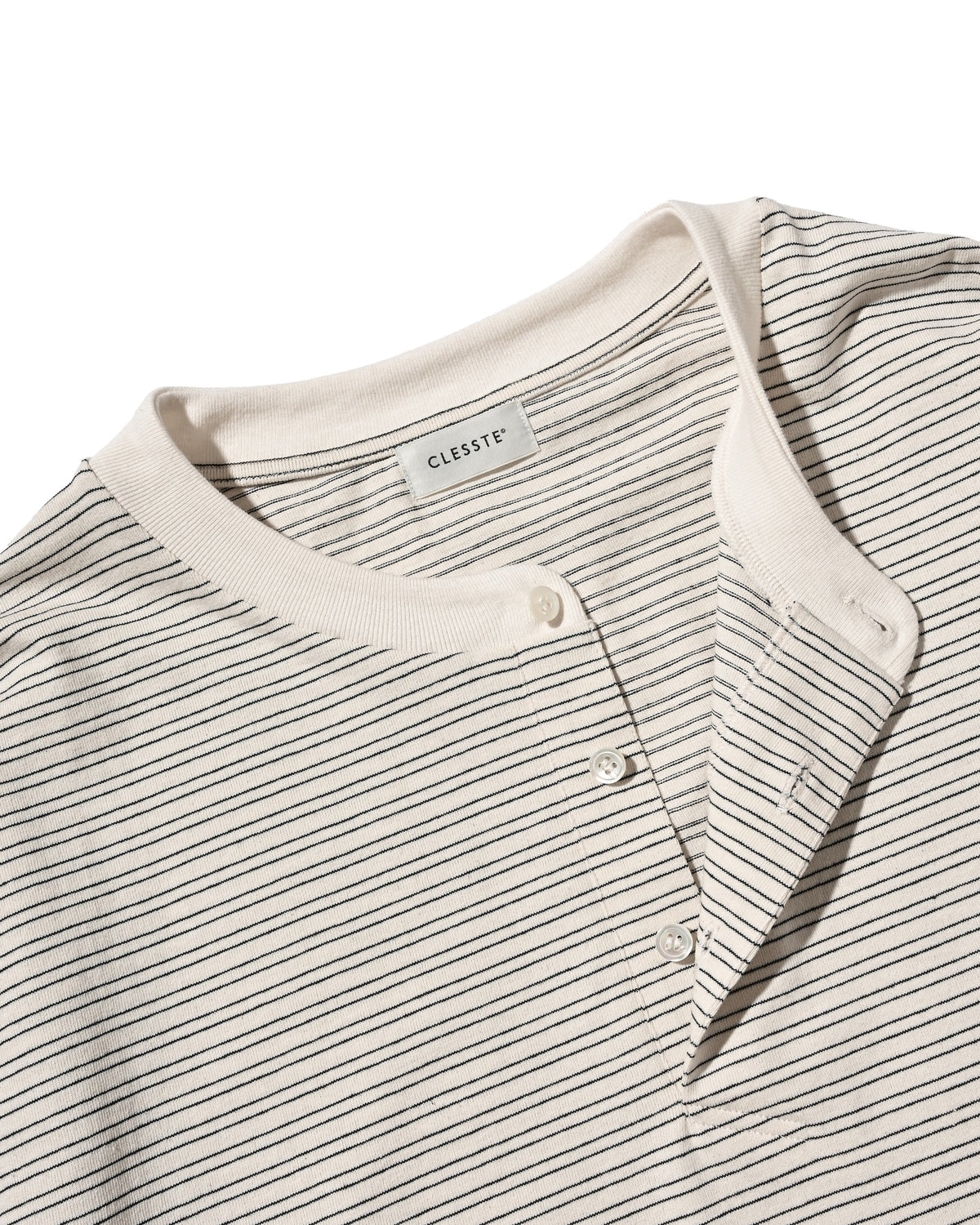 【10.14 WED 20:00- IN STOCK】 MICRO STRIPE HENLEY NECK L/S T-SHIRT WITH DRAWSTRINGS (IVORY)