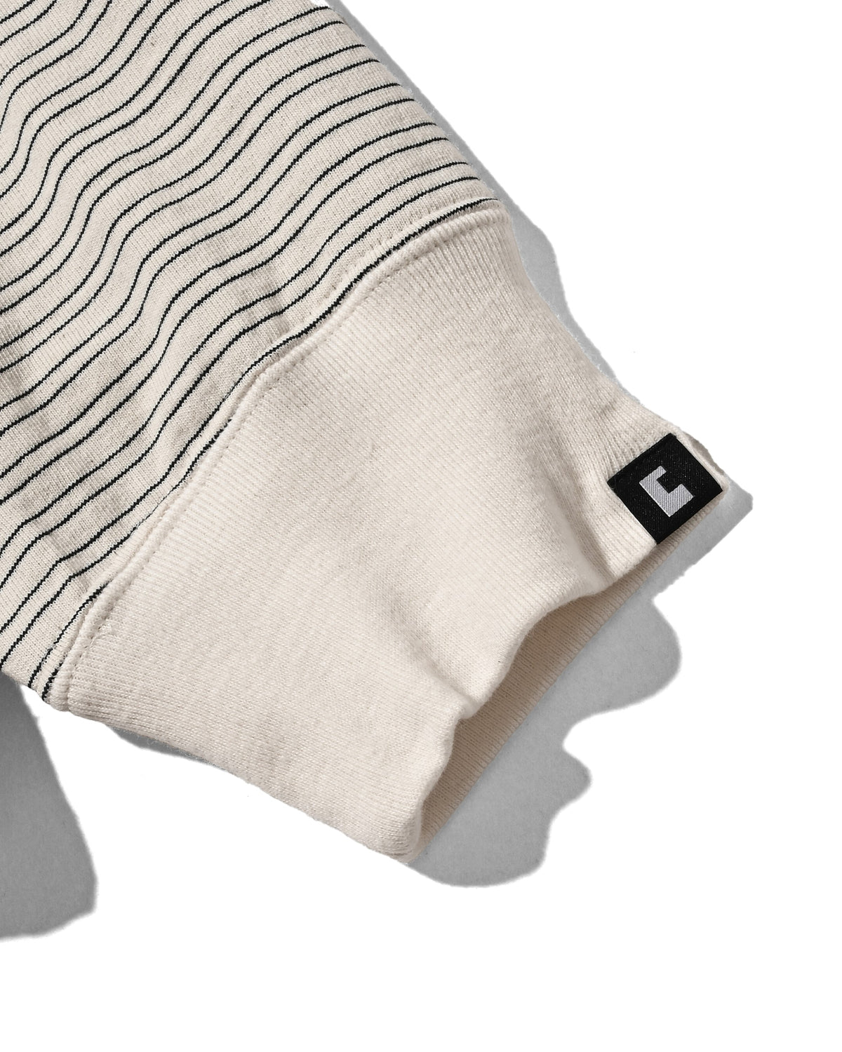 【10.14 WED 20:00- IN STOCK】 MICRO STRIPE HENLEY NECK L/S T-SHIRT WITH DRAWSTRINGS (IVORY)
