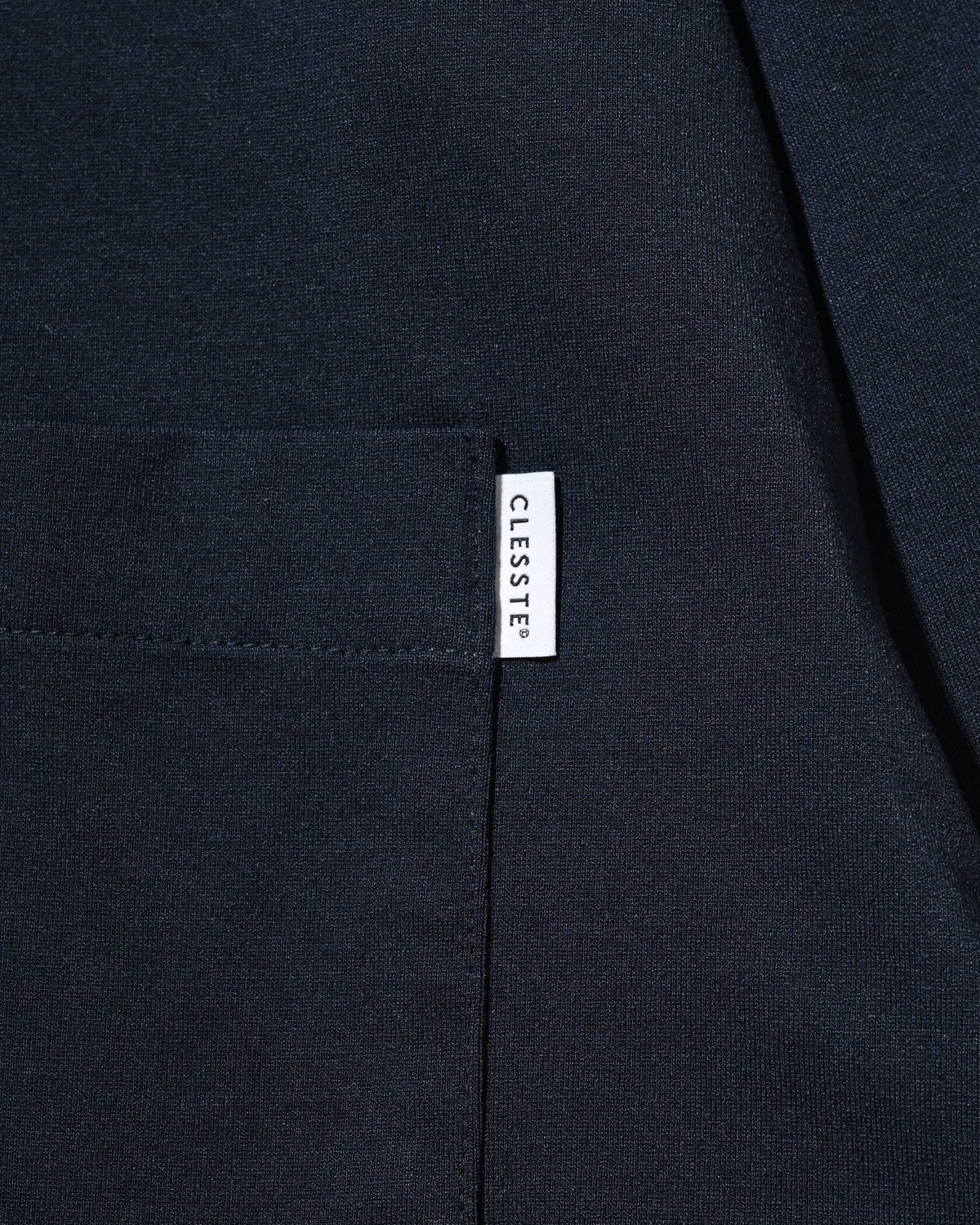 【10.17 SAT 20:00- IN STOCK】 TECH POCKET L/S T-SHIRT (NAVY)