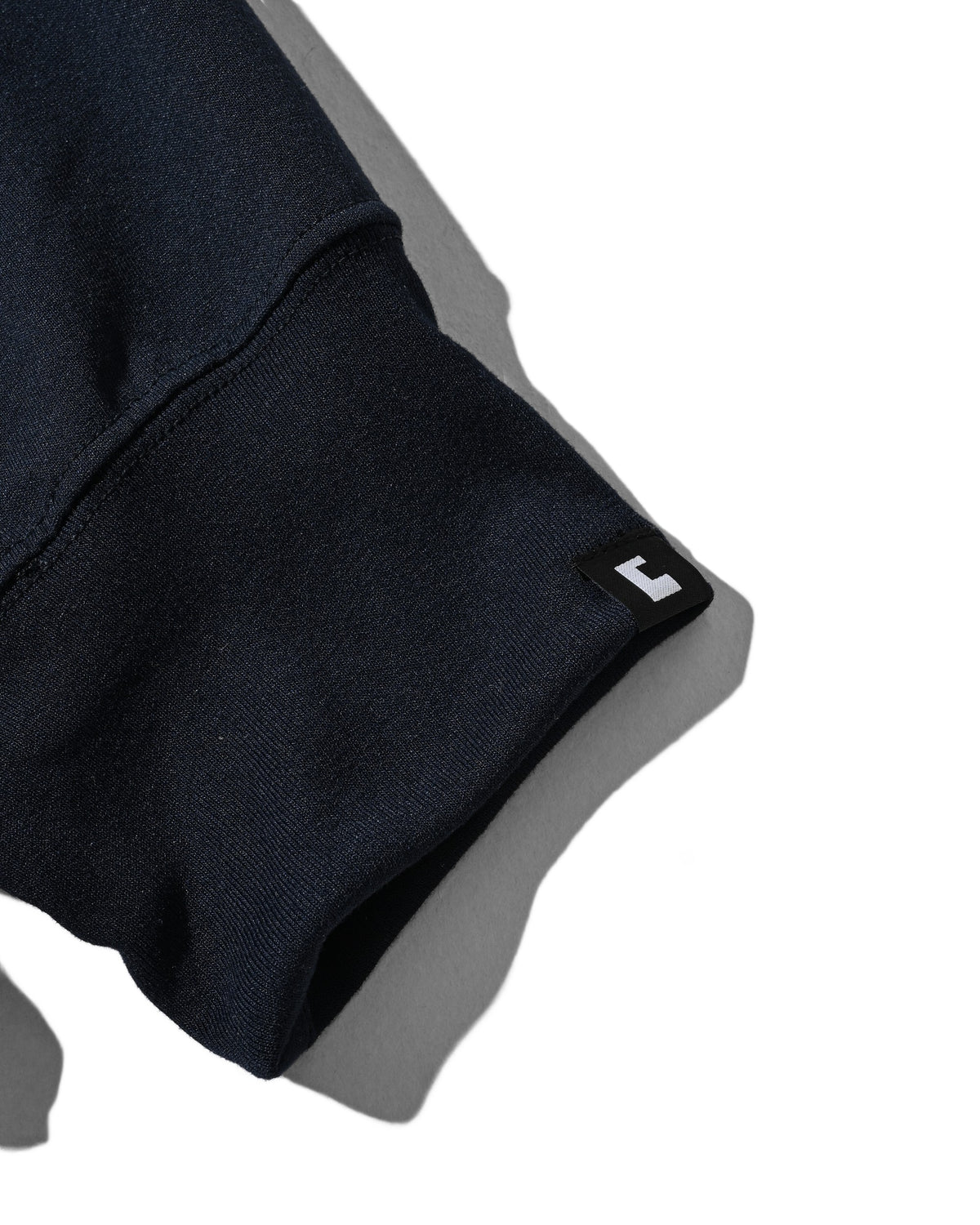 【10.17 SAT 20:00- IN STOCK】 TECH POCKET L/S T-SHIRT (NAVY)