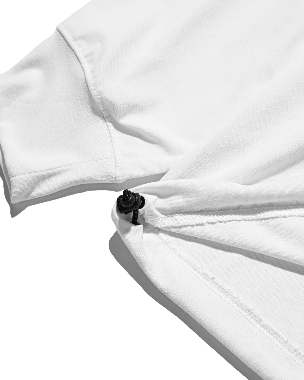 【10.17 SAT 20:00- IN STOCK】 TECH POCKET L/S T-SHIRT (WHITE)