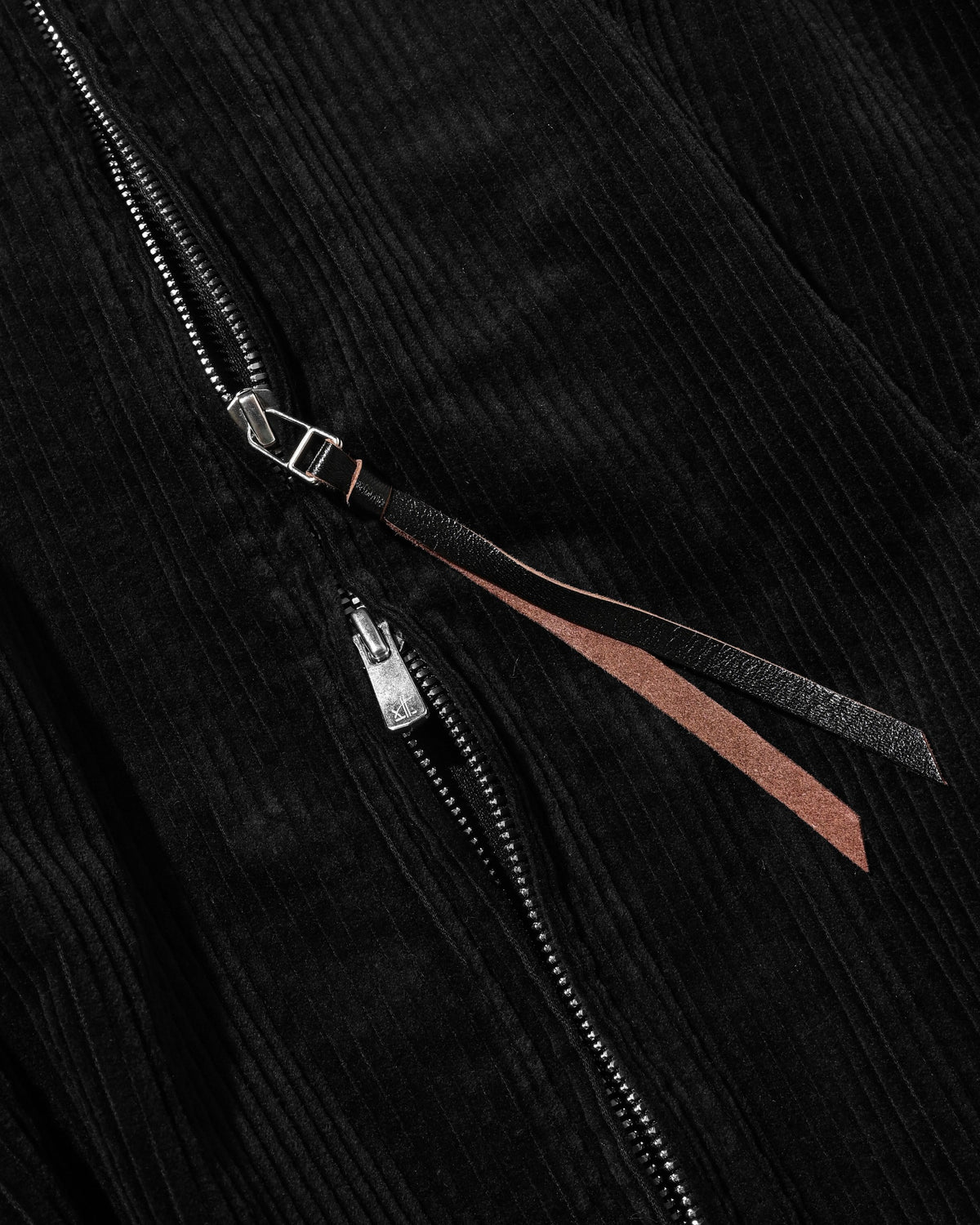 【10.21 WED 20:00- IN STOCK】 LEATHER COLLAR CORDUROY CITY UTILITY BALLOON JACKET (BLACK)