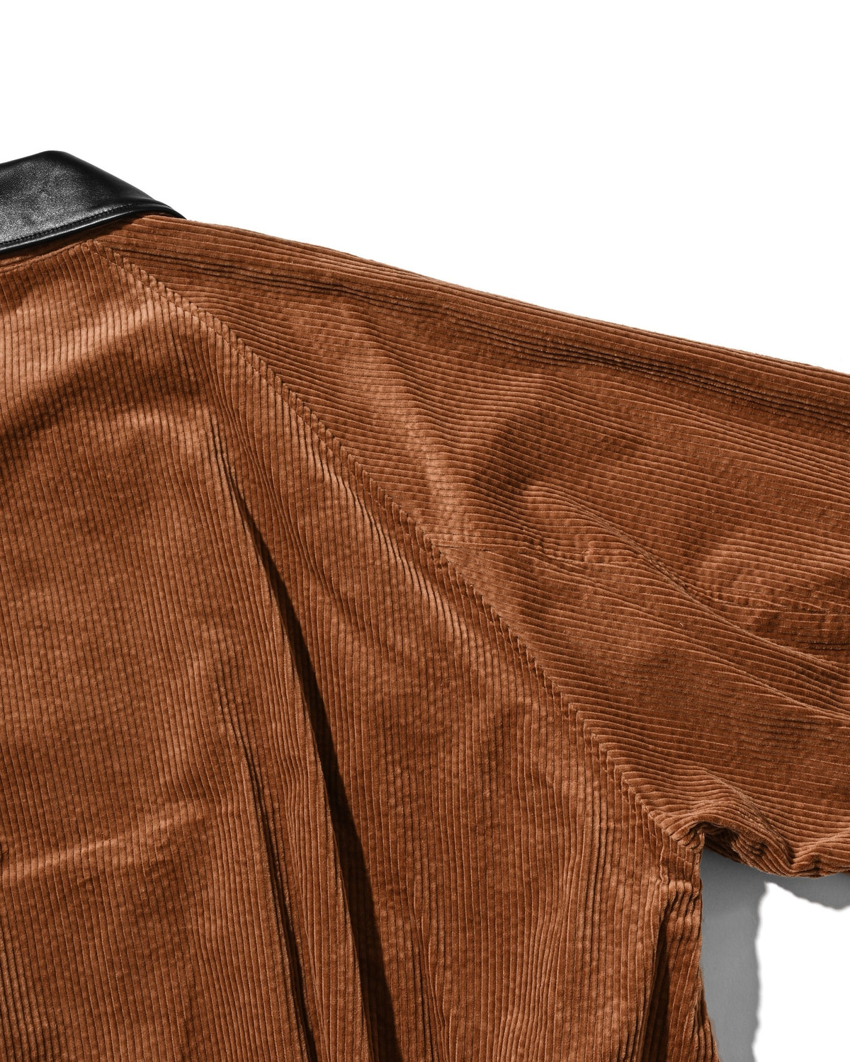 【10.21 WED 20:00- IN STOCK】 LEATHER COLLAR CORDUROY CITY UTILITY BALLOON JACKET (CAMEL)