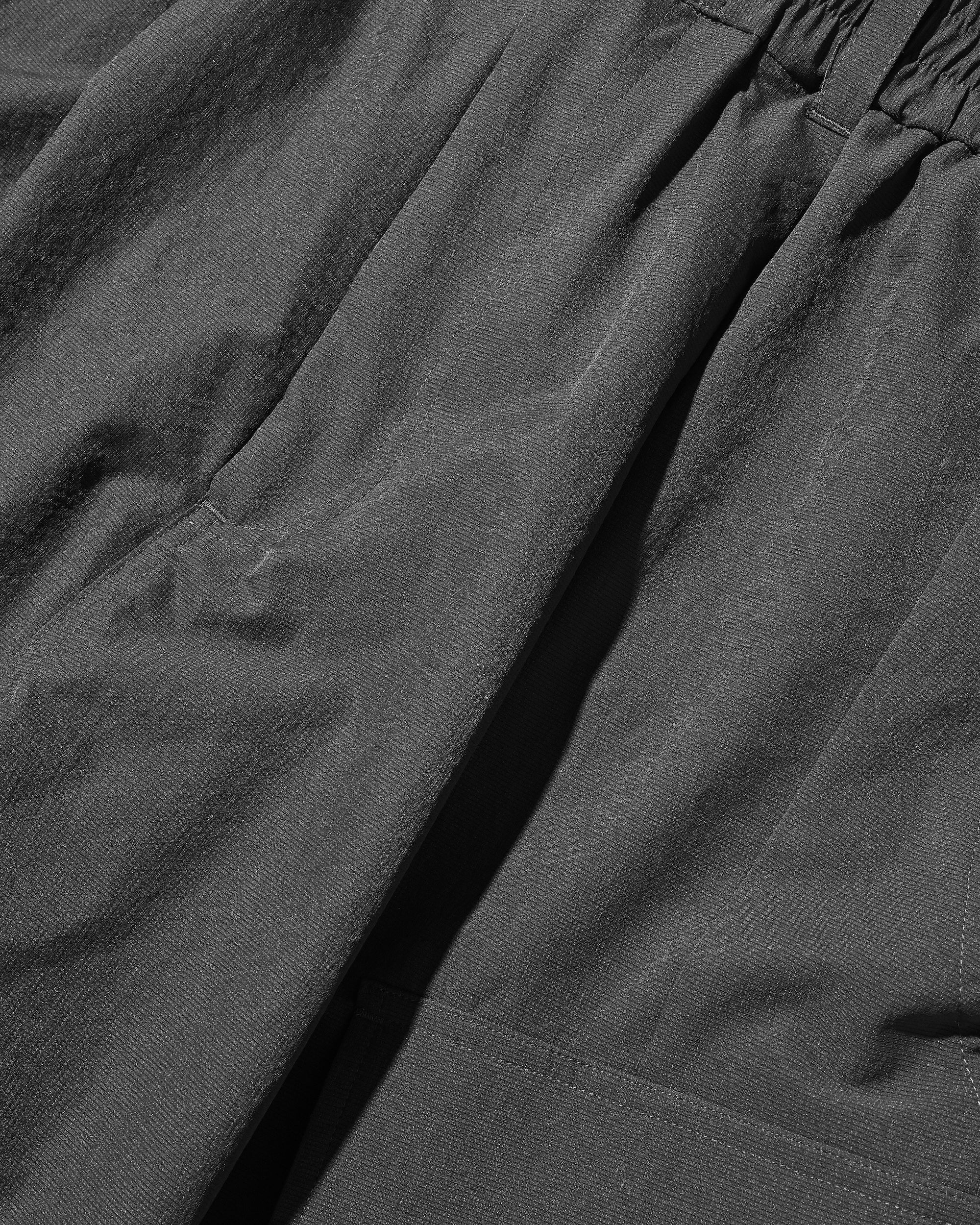 COOL DOTS®︎ MEGA POCKET BALLOON CARGO PANTS (CHARCOAL)
