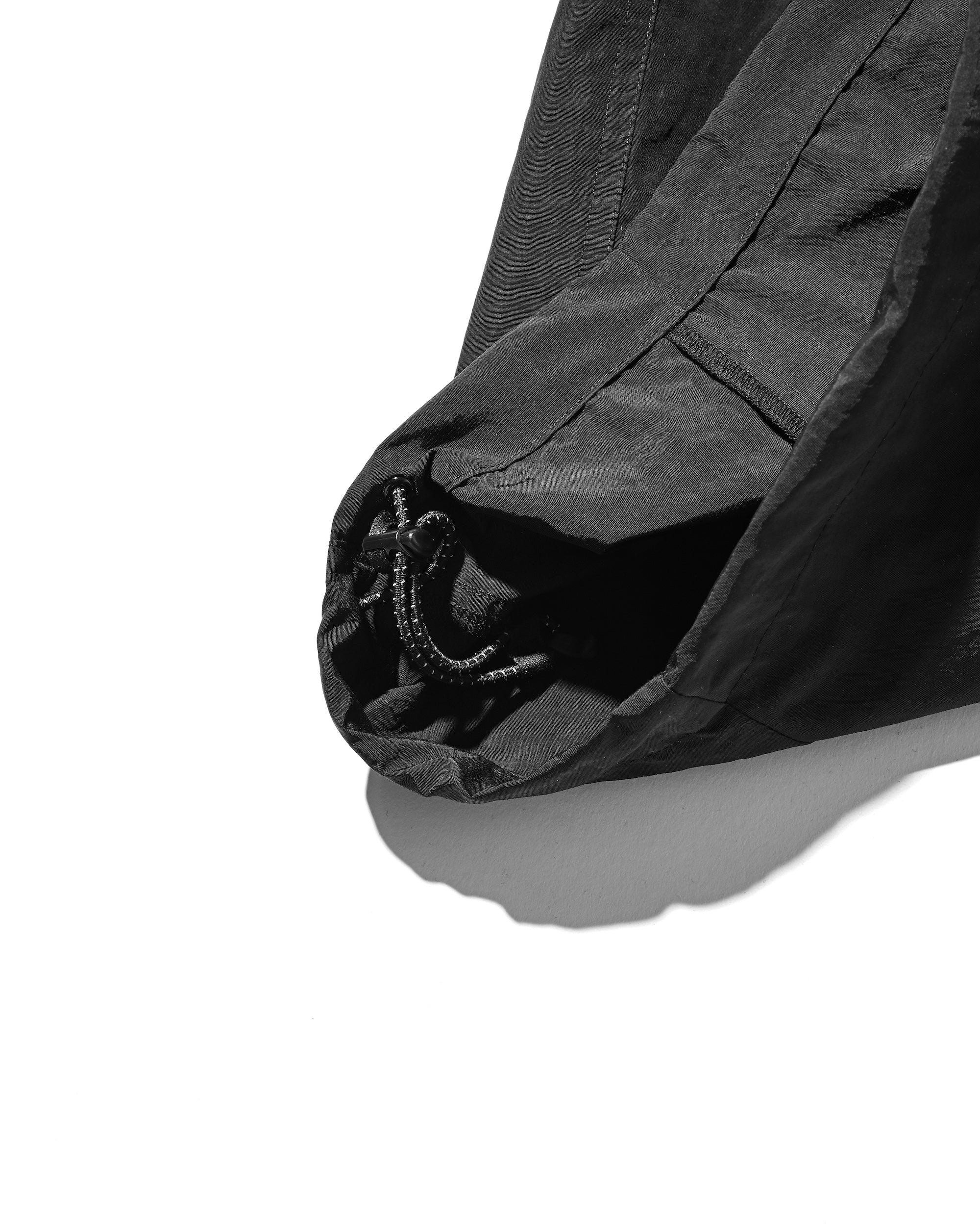 【3.11 WED 20:00- IN STOCK】ACTIVE CITY MEGA POCKET BALLOON CARGO PANTS (BLACK)