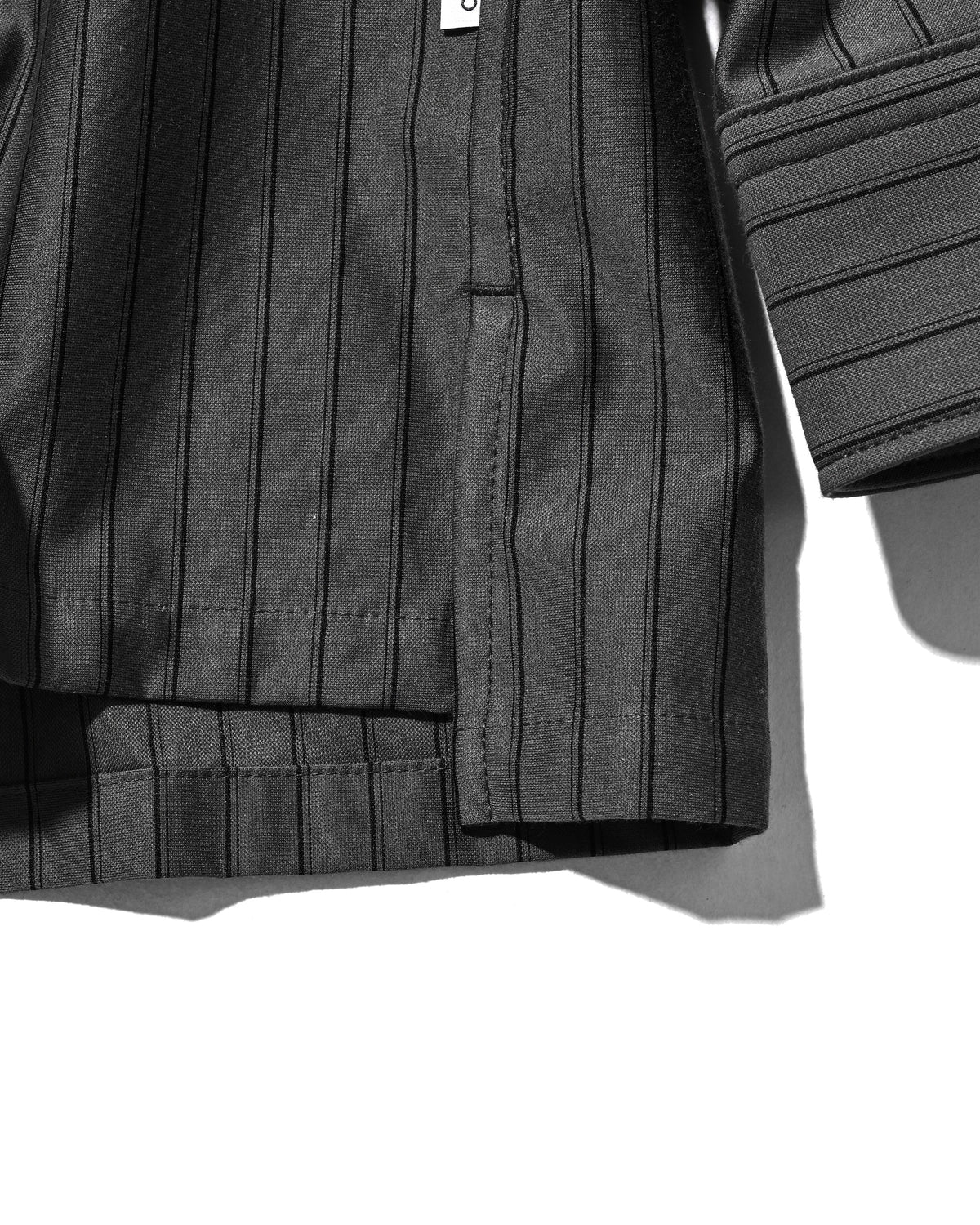 【10.24 SAT 20:00- IN STOCK】 THICK/THIN STRIPE 46G KNIT EVERYDAY ZIP UP L/S SHIRT (CHARCOAL STRIPE)