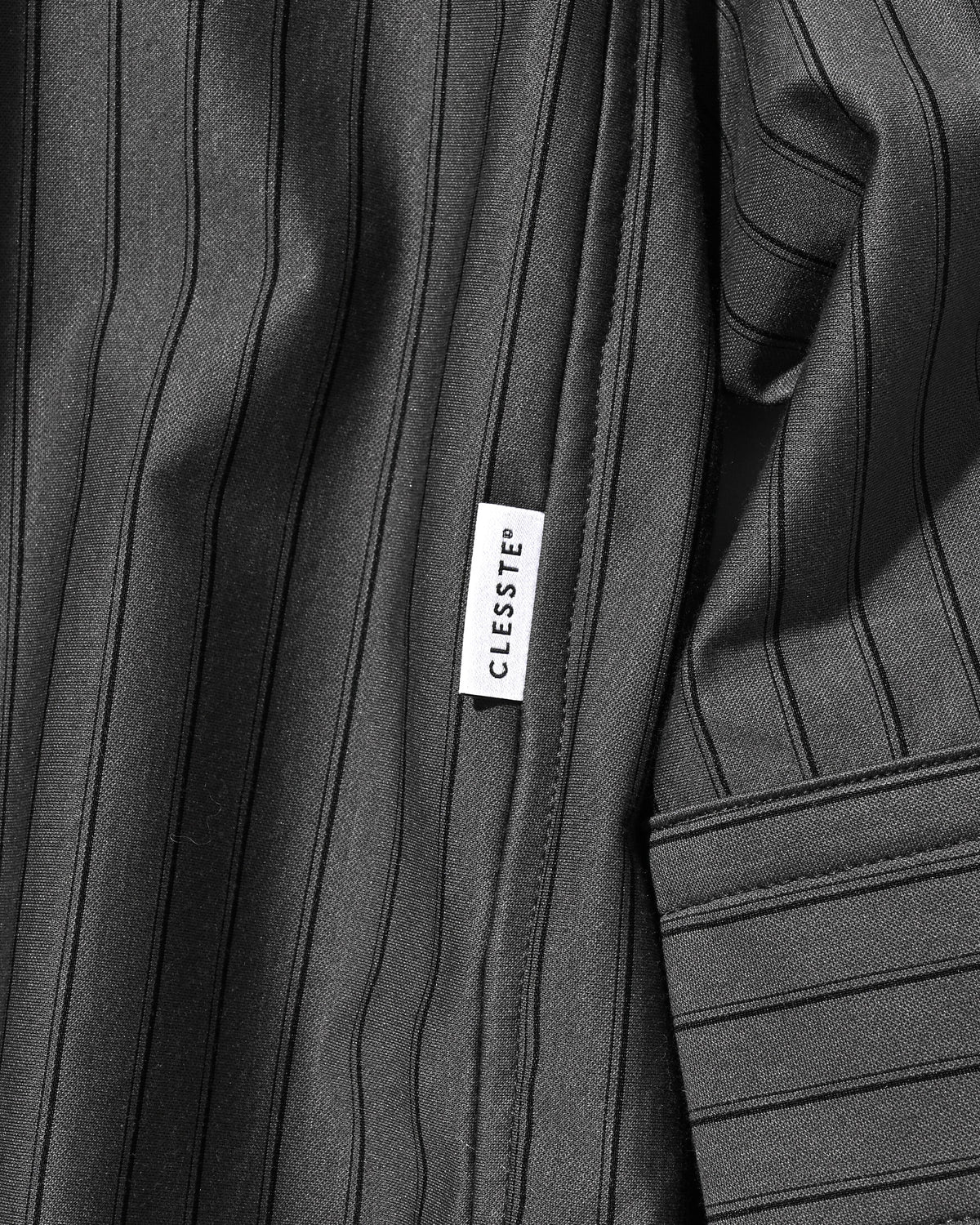 【10.31 SAT 20:00- IN STOCK】 THICK/THIN STRIPE 46G KNIT EVERYDAY L/S SHIRT (CHARCOAL STRIPE)