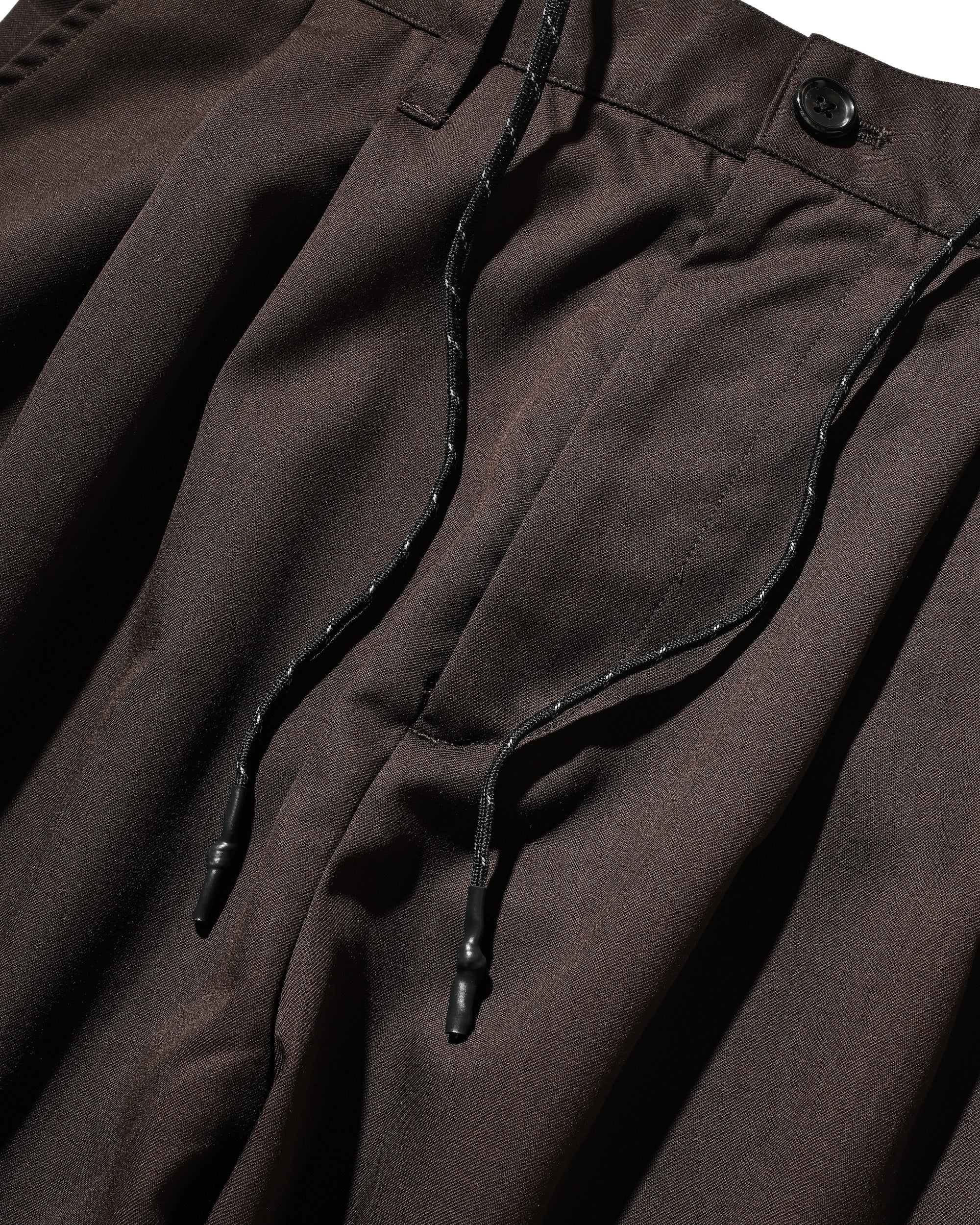 【9.6 SAT 20:00- IN STOCK】WOOL GABARDINE CITY UNIFORM WIDE TAPERED PANTS (BROWN)
