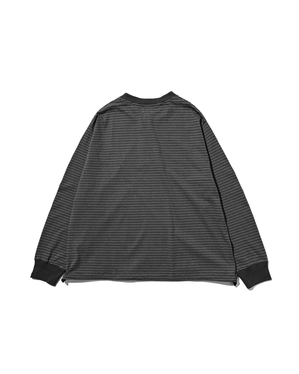 【10.14 WED 20:00- IN STOCK】 MICRO STRIPE HENLEY NECK L/S T-SHIRT WITH DRAWSTRINGS (GRAY)