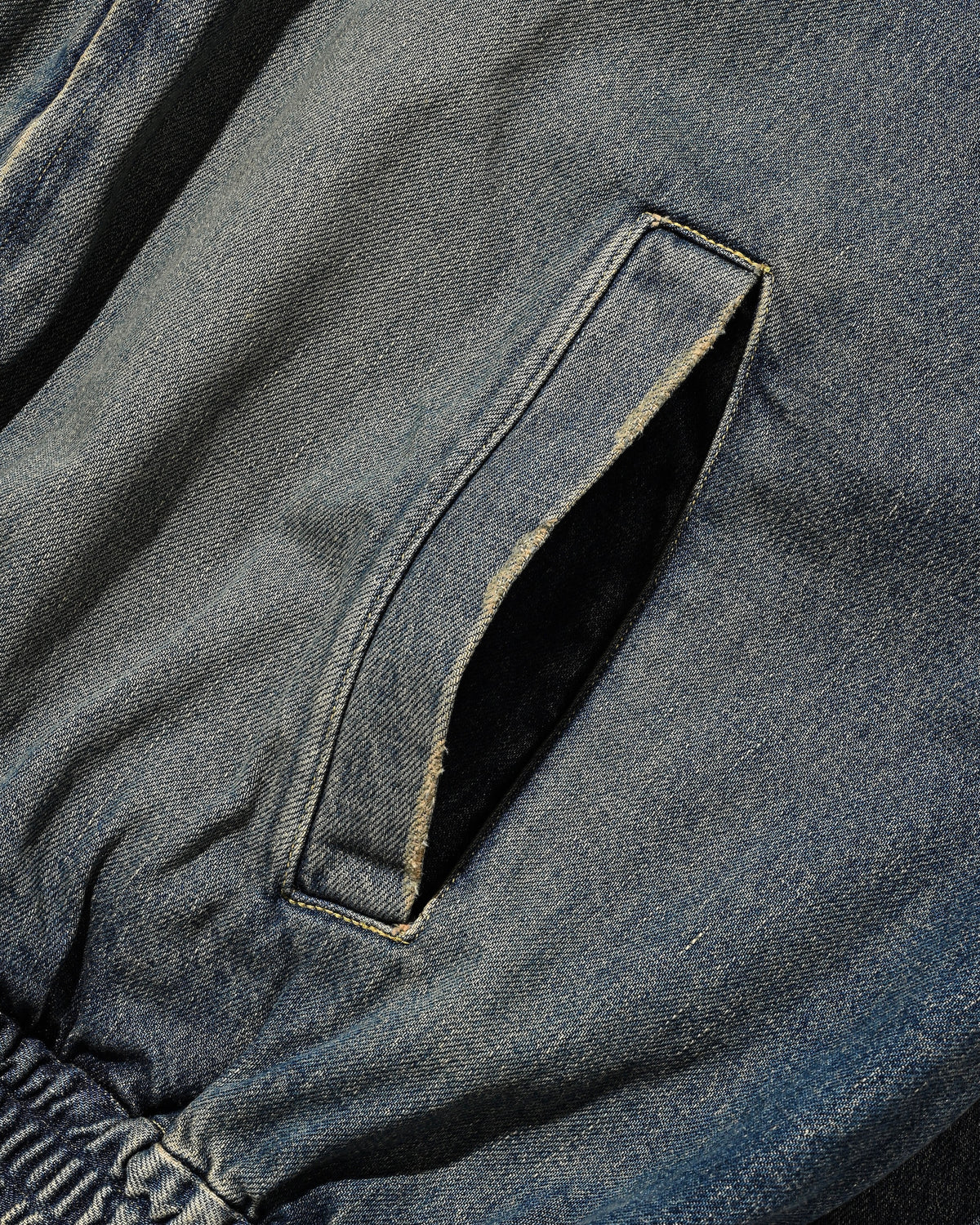 VINTAGE DYED SELVEDGE DENIM CITY UTILITY JACKET (VINTAGE INDIGO)