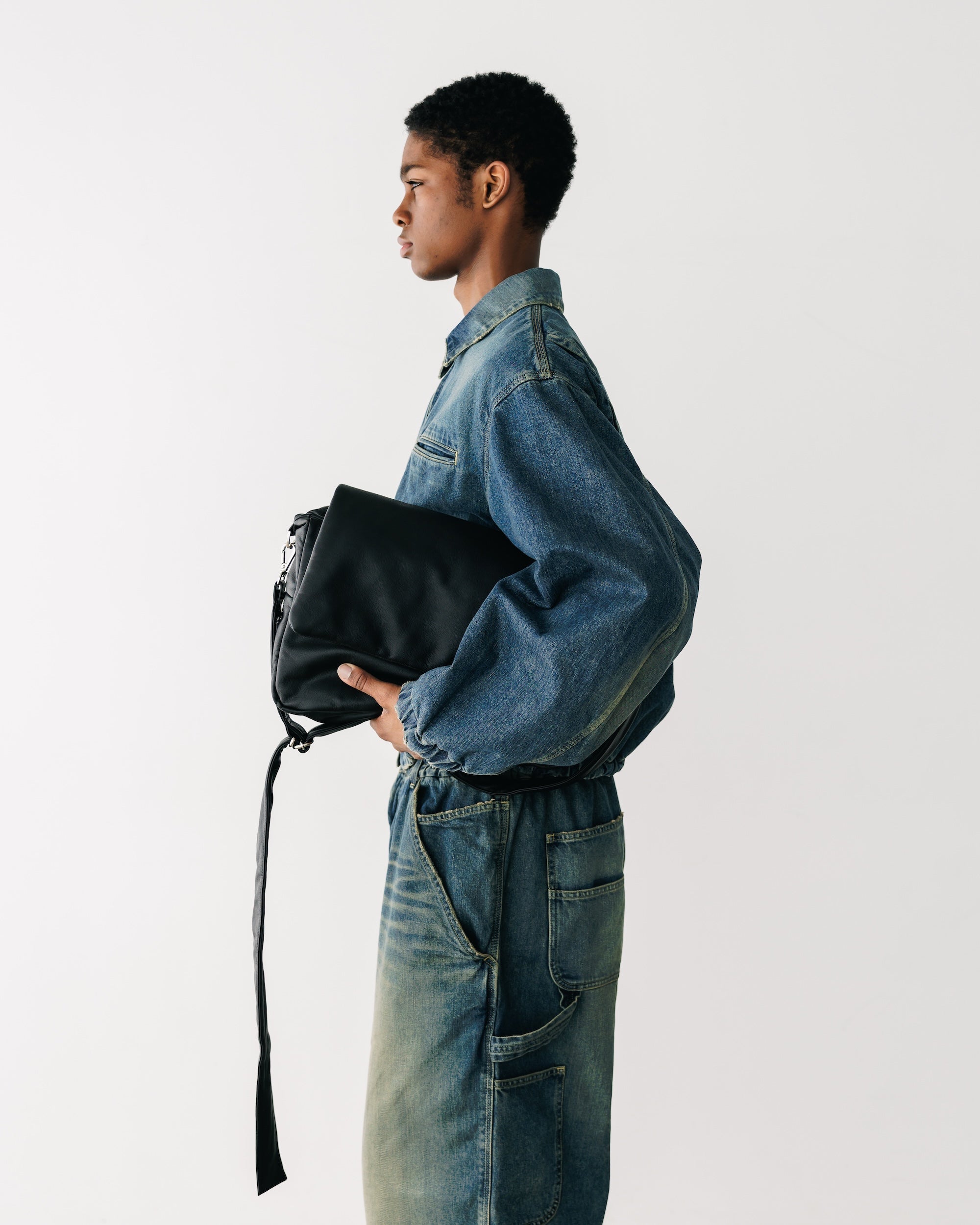 【1.14 WED 20:00- IN STOCK】LEATHER PADDED FLAP HOLIDAY BAG