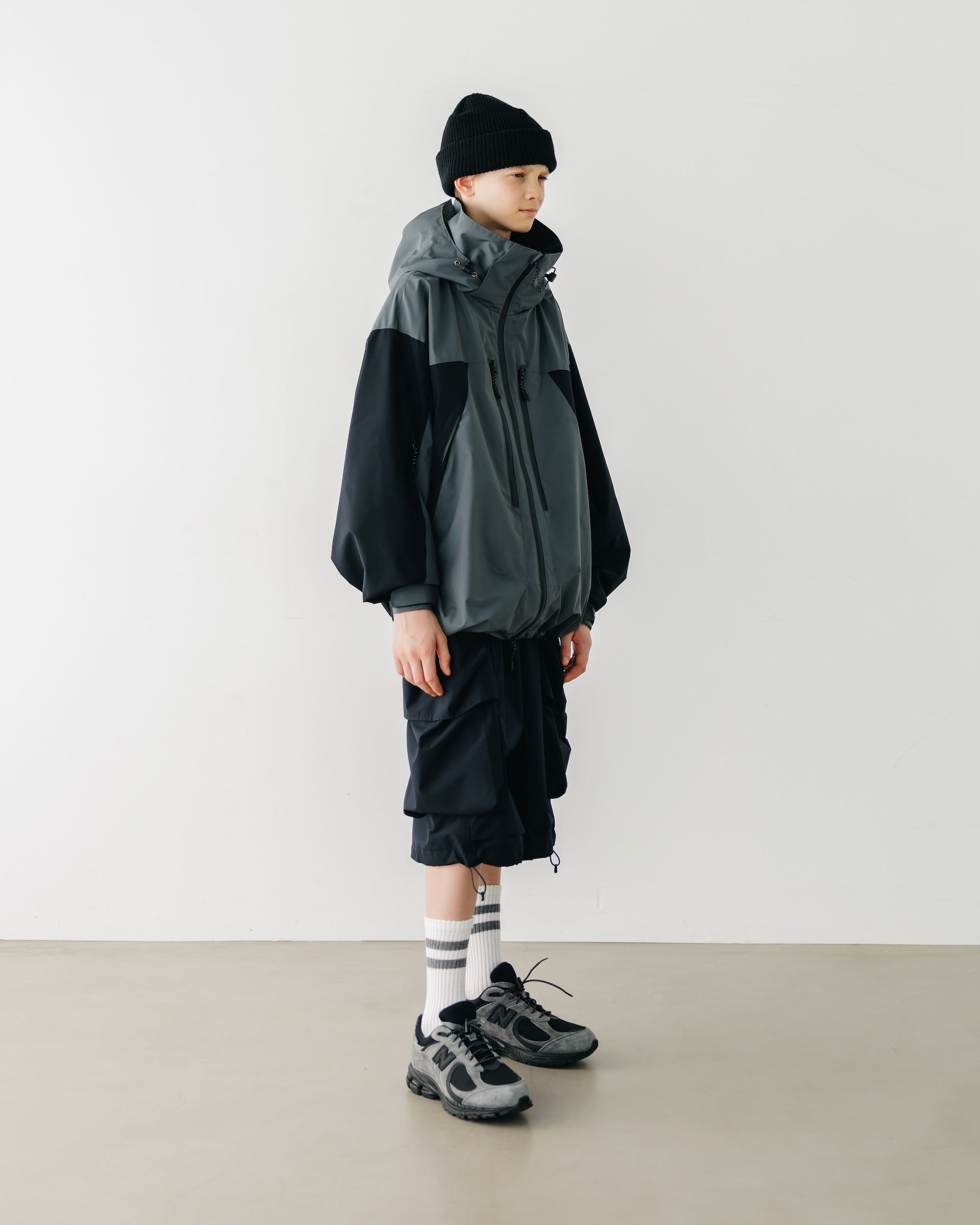 【9.3 WED 20:00- IN STOCK】+phenix WINDSTOPPER® by GORE-TEX LABS CITY MOUNTAIN PARKA (GRAPHAITE GRAY×BLACK)