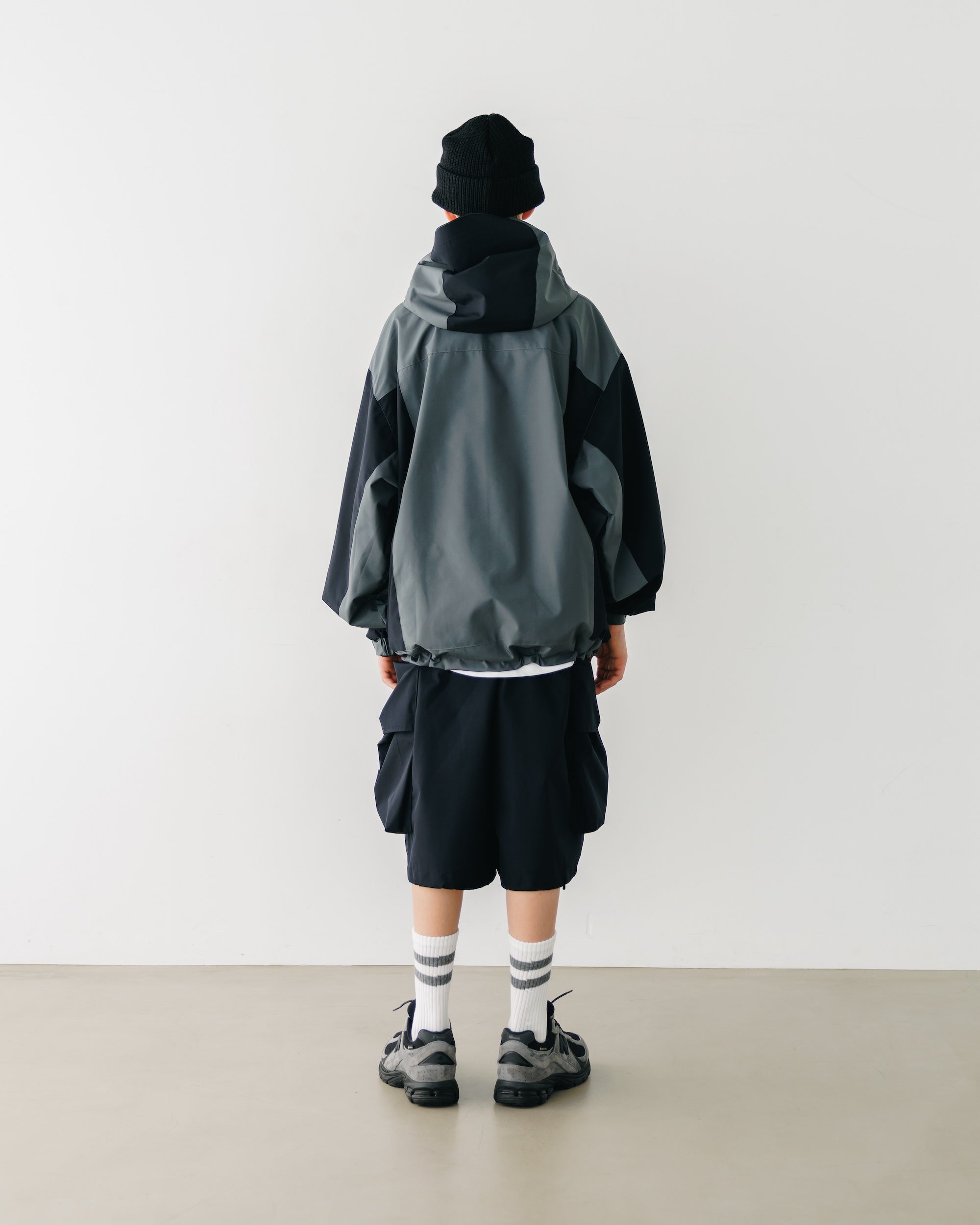 【9.3 WED 20:00- IN STOCK】+phenix WINDSTOPPER® by GORE-TEX LABS CITY MOUNTAIN PARKA (GRAPHAITE GRAY×BLACK)