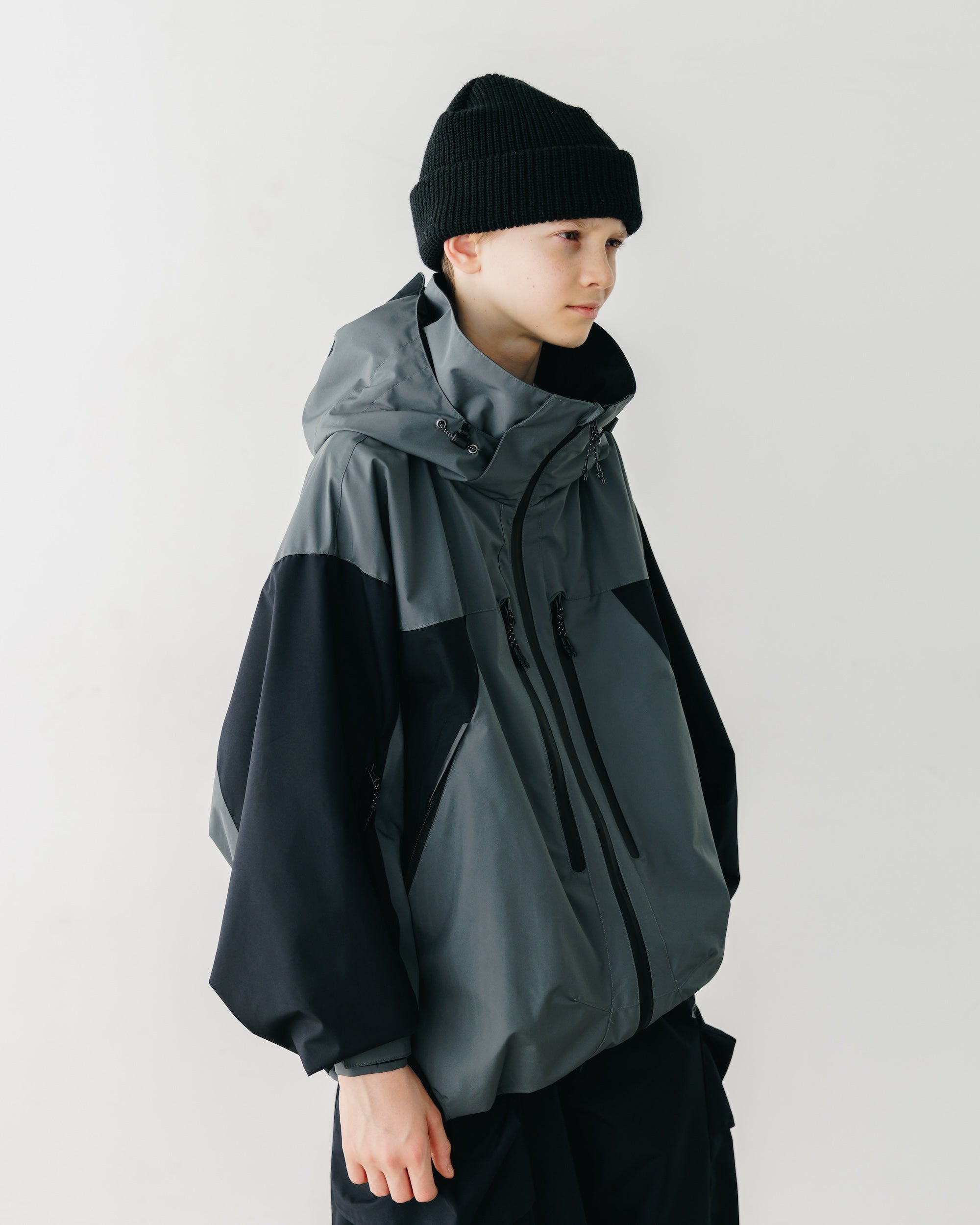 【9.3 WED 20:00- IN STOCK】+phenix WINDSTOPPER® by GORE-TEX LABS CITY MOUNTAIN PARKA (GRAPHAITE GRAY×BLACK)