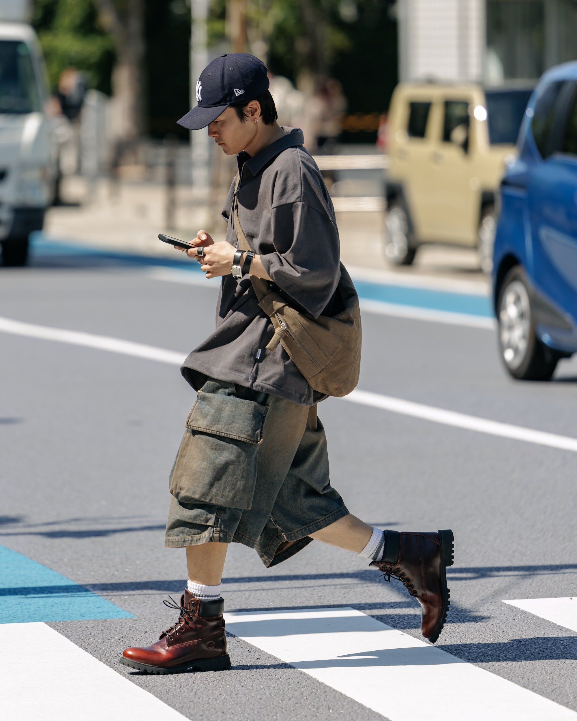 CITY S/S HALF ZIP SHIRT (BLACK)