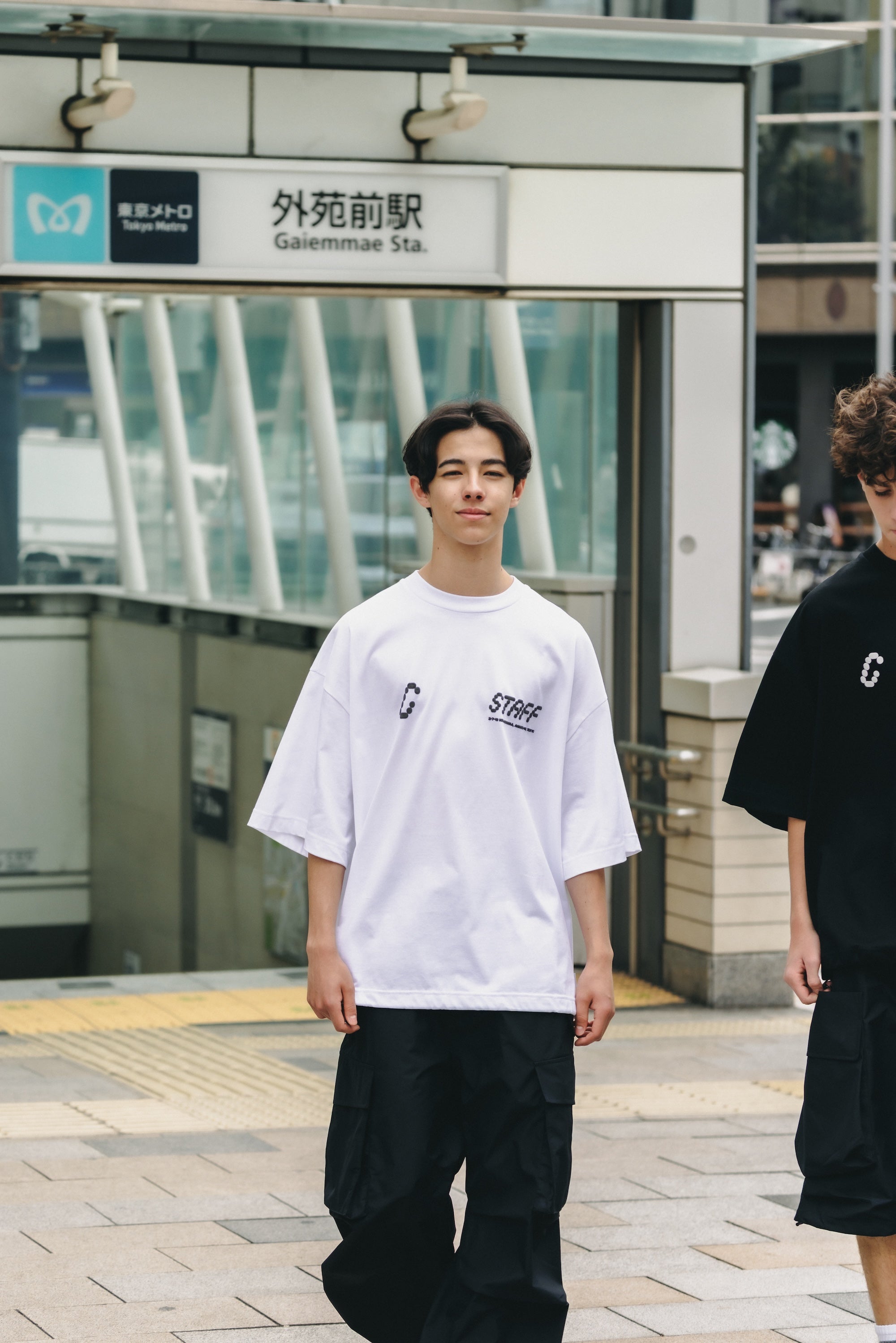 STAFF T-SHIRT WITH DRAWSTRINGS (WHITE)