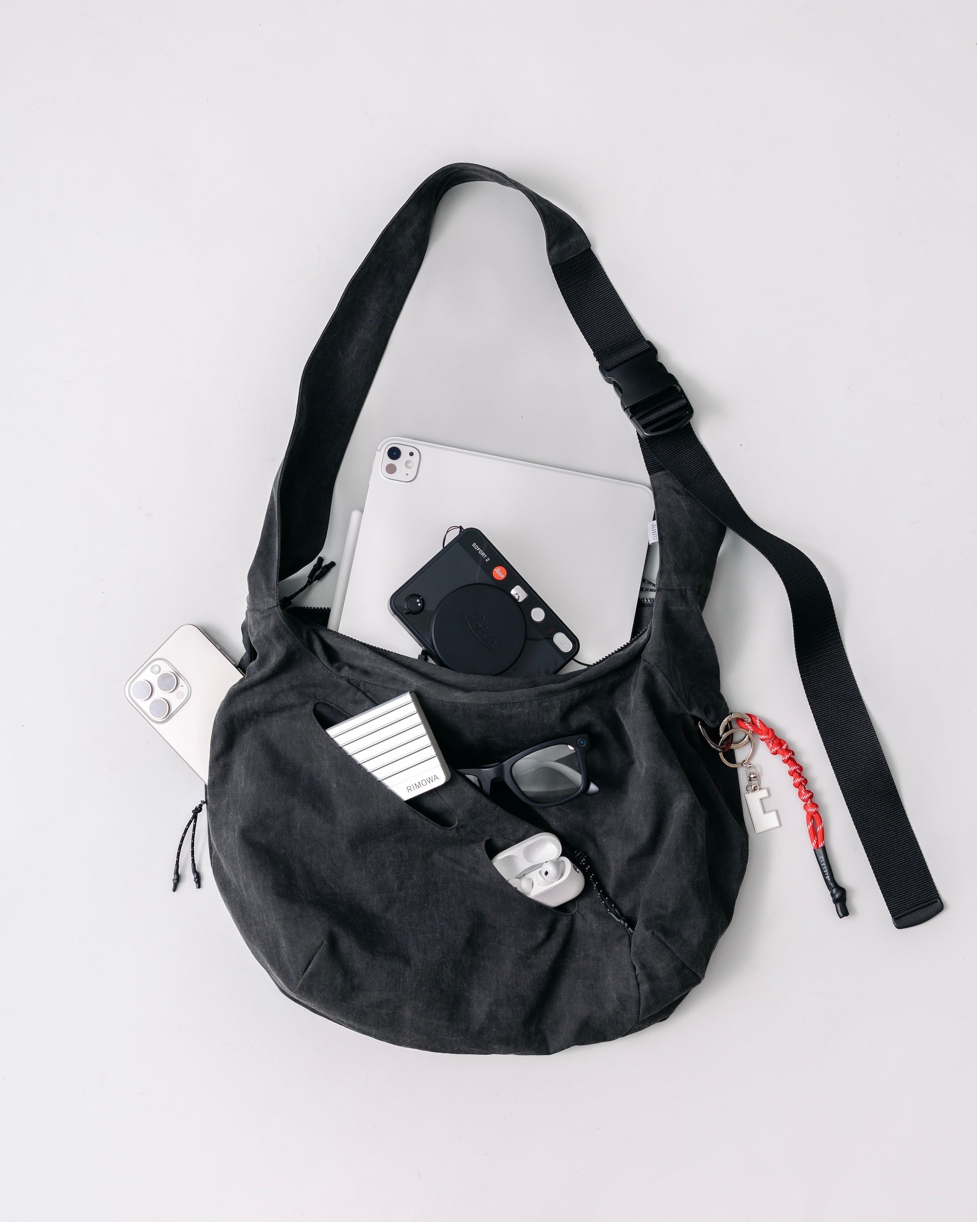 【8.30 SAT 20:00- IN STOCK】VINTAGE DYED FUTURE BAG (BLACK)