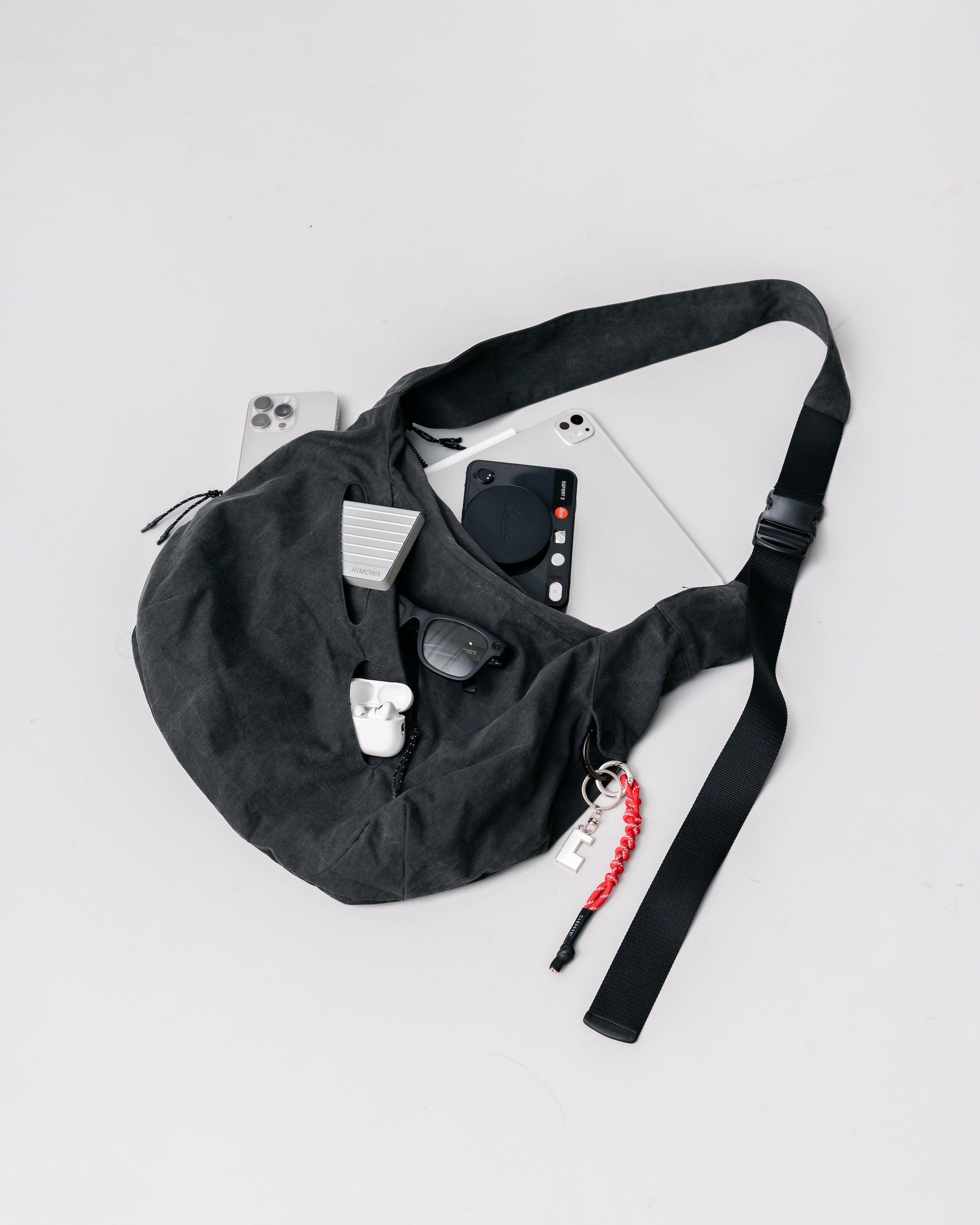 【8.30 SAT 20:00- IN STOCK】VINTAGE DYED FUTURE BAG (BLACK)