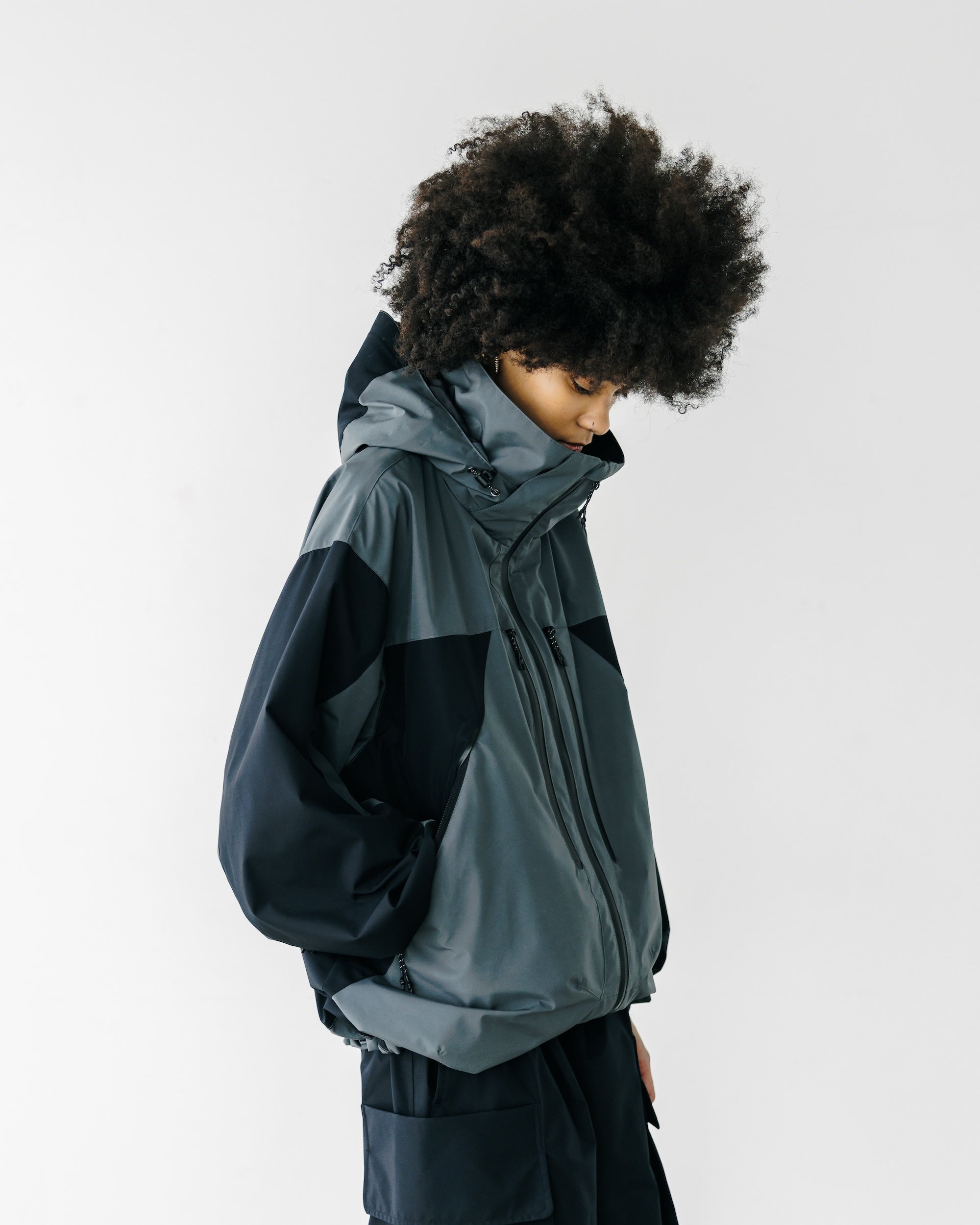 【9.3 WED 20:00- IN STOCK】+phenix WINDSTOPPER® by GORE-TEX LABS CITY MOUNTAIN PARKA (GRAPHAITE GRAY×BLACK)