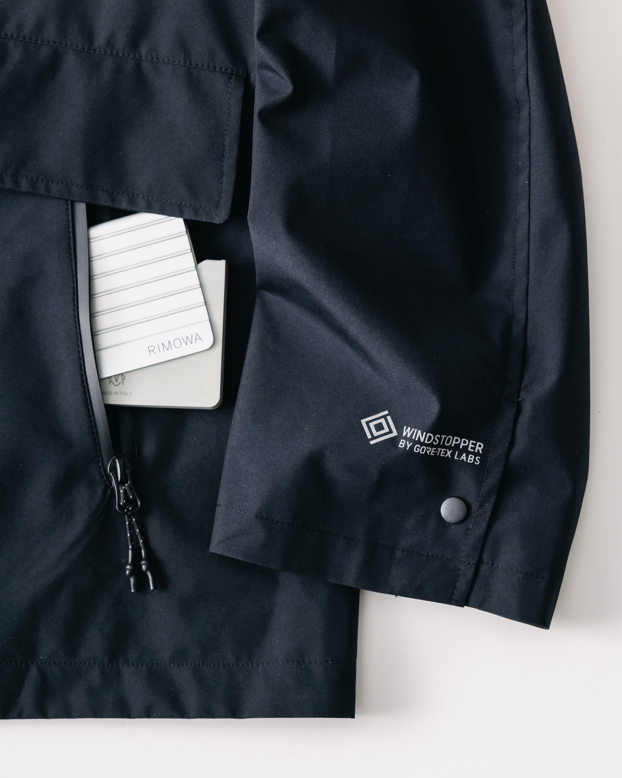 【9.3 WED 20:00- IN STOCK】+phenix WINDSTOPPER® by GORE-TEX LABS ACTIVE CITY STORAGE JACKET (BLACK)