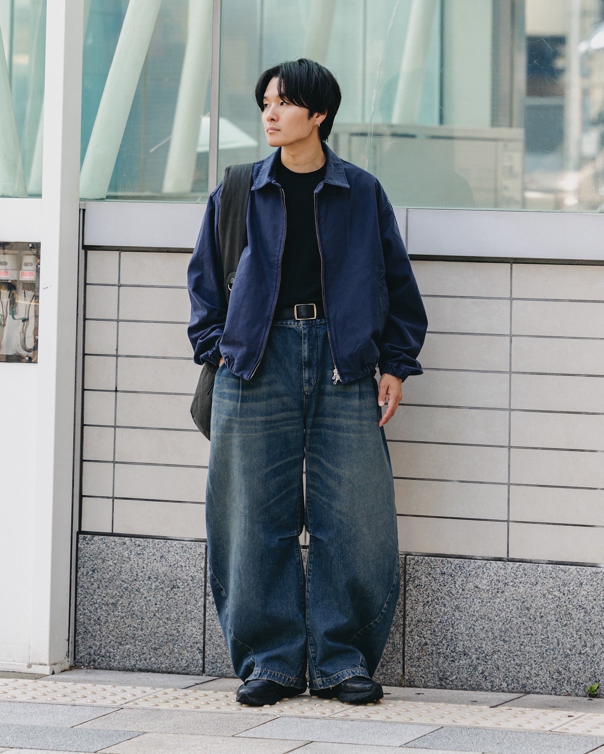 【10.1 WED 20:00- IN STOCK】VINTAGE DYED SELVEDGE DENIM BARREL LEG PANTS (VINTAGE INDIGO)