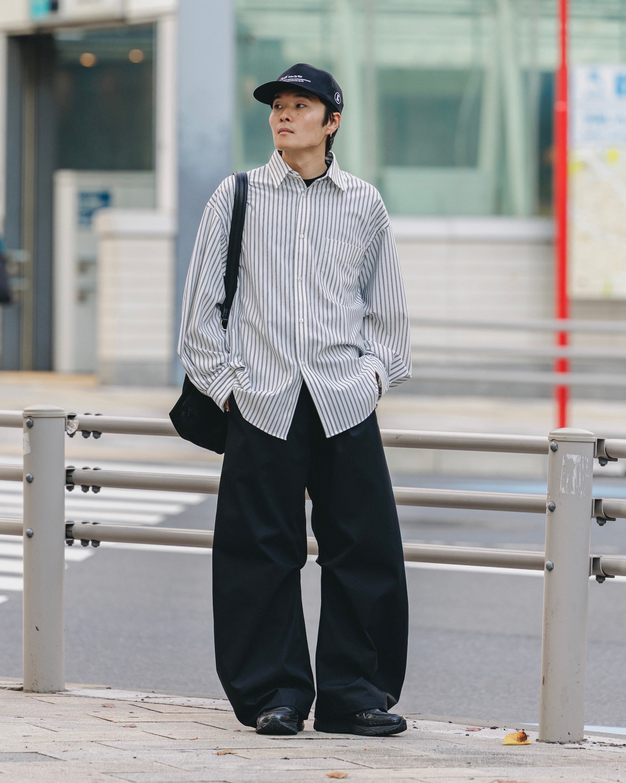 【9.10 WED 20:00- IN STOCK】BARREL LEG EASY PANTS (BLACK)