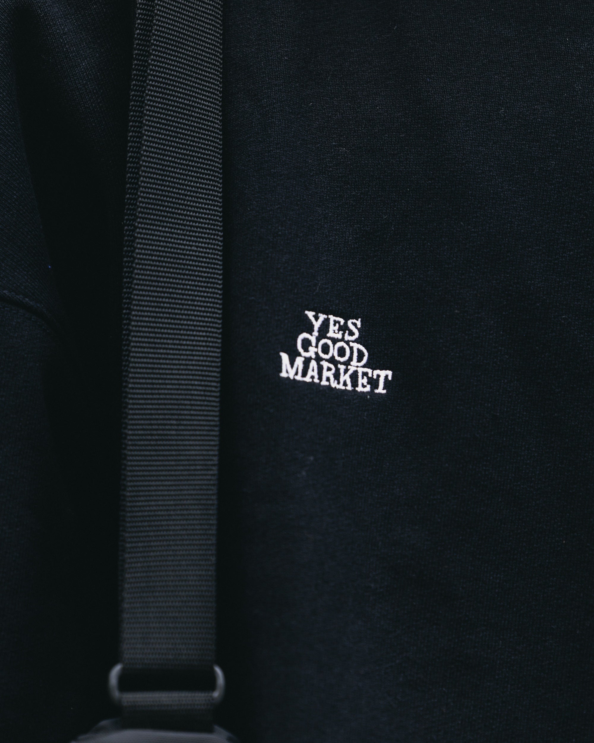 【10.15 WED 20:00- IN STOCK】"C"SWEATSHIRT FOR YGM (BLACK)