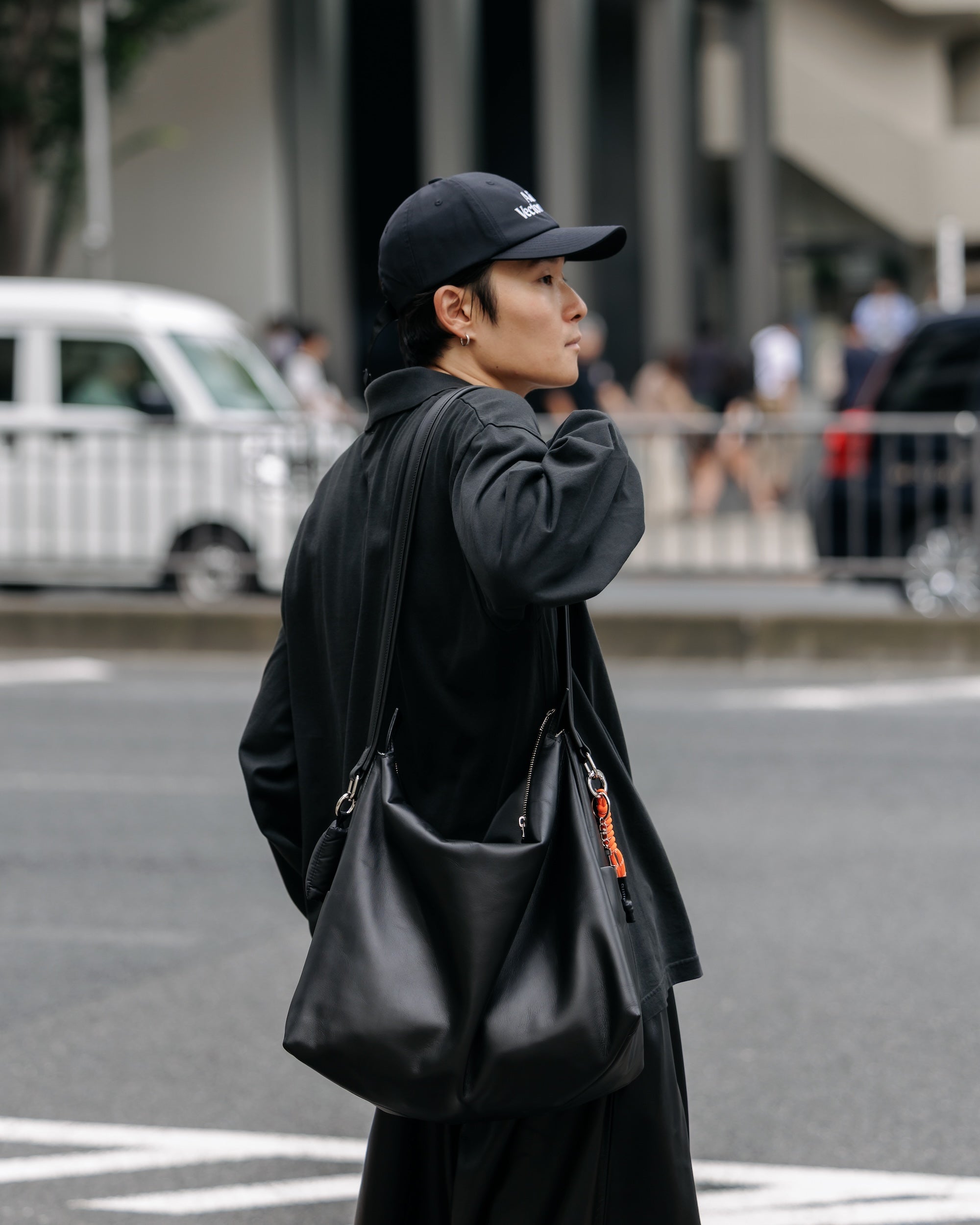 LEATHER NOMAD BAG