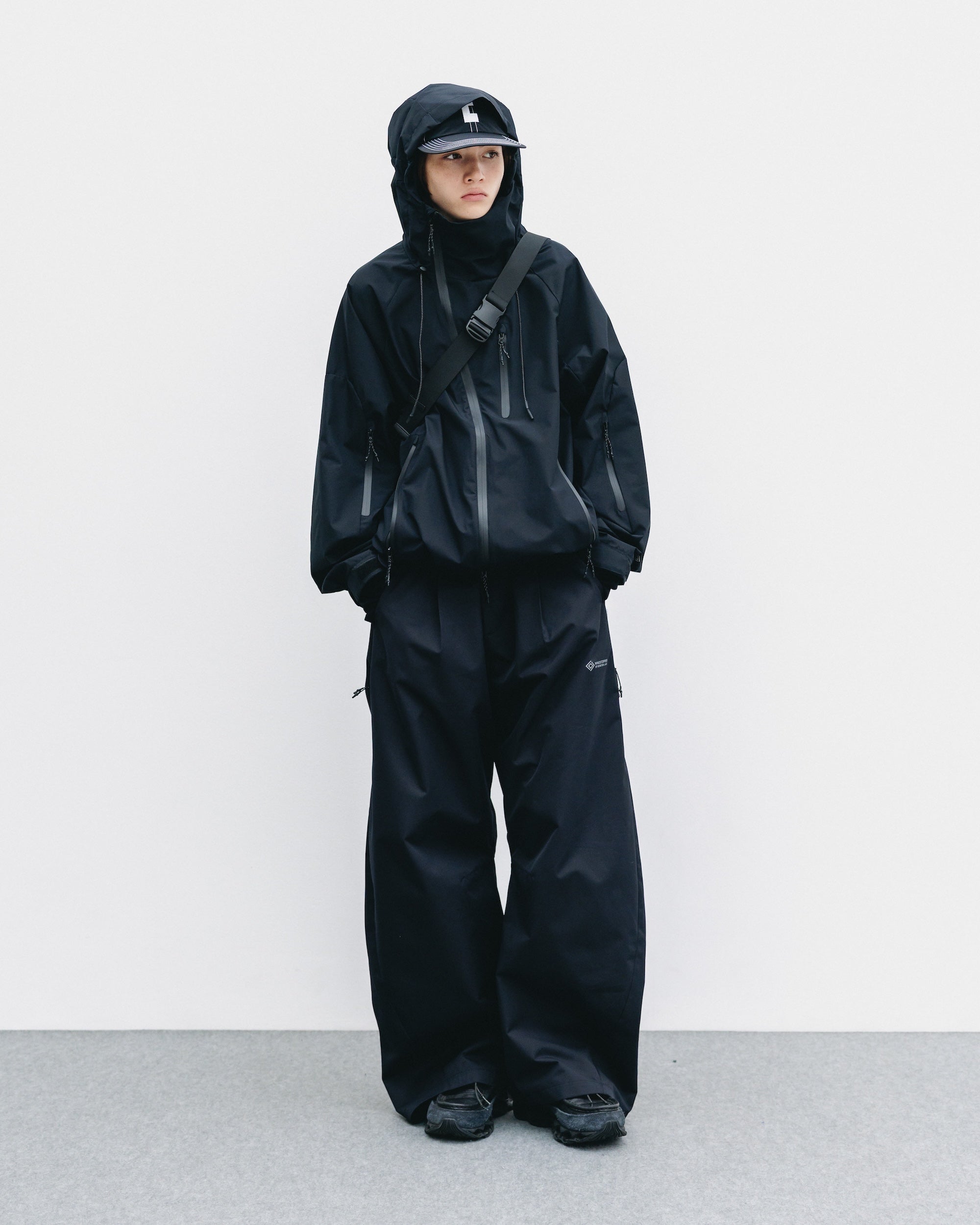+phenix WINDSTOPPER® by GORE-TEX LABS CITY MOUNTAIN JACKET (BLACK)