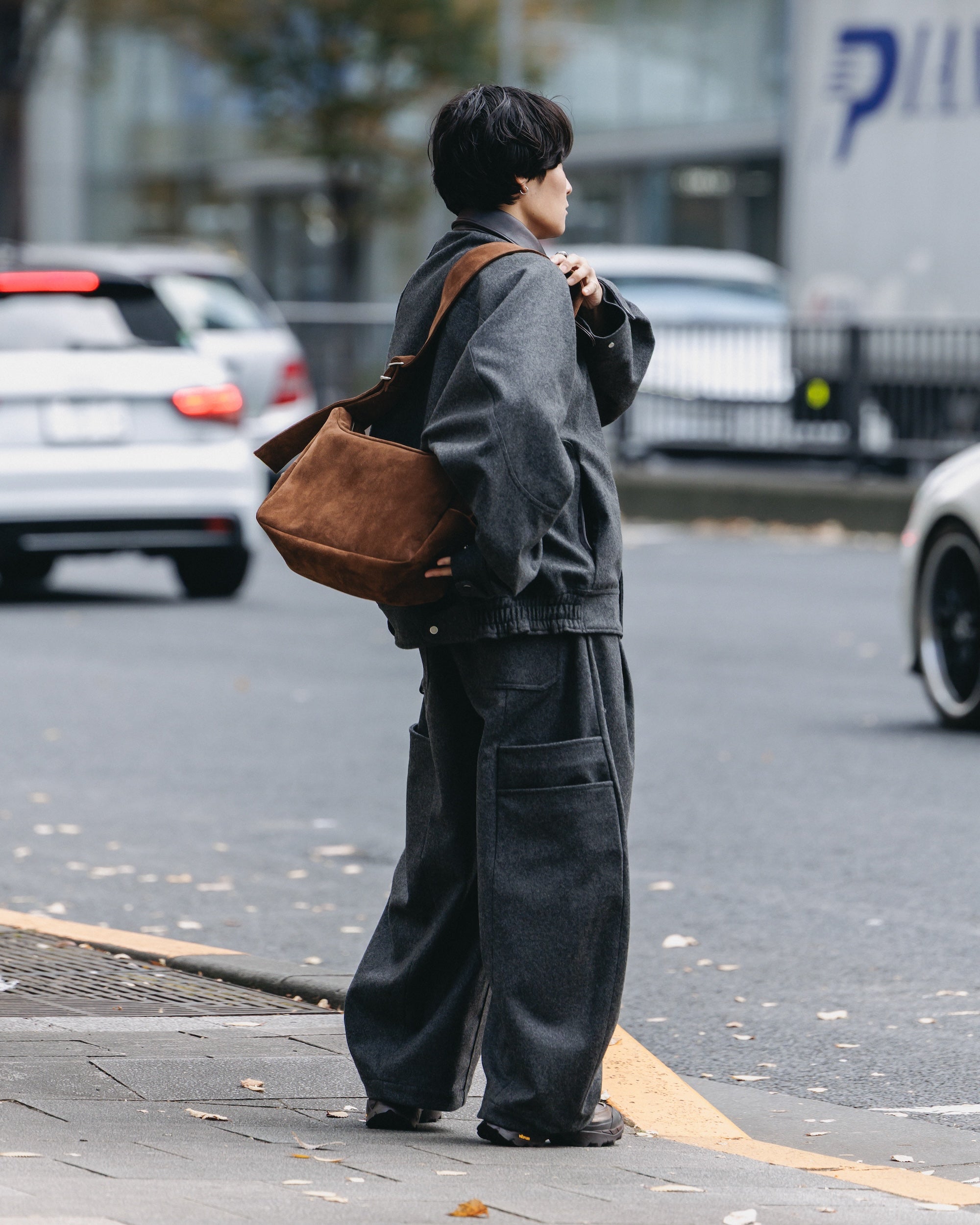 【5월 말 전달 예정】MASSIVE PANTS